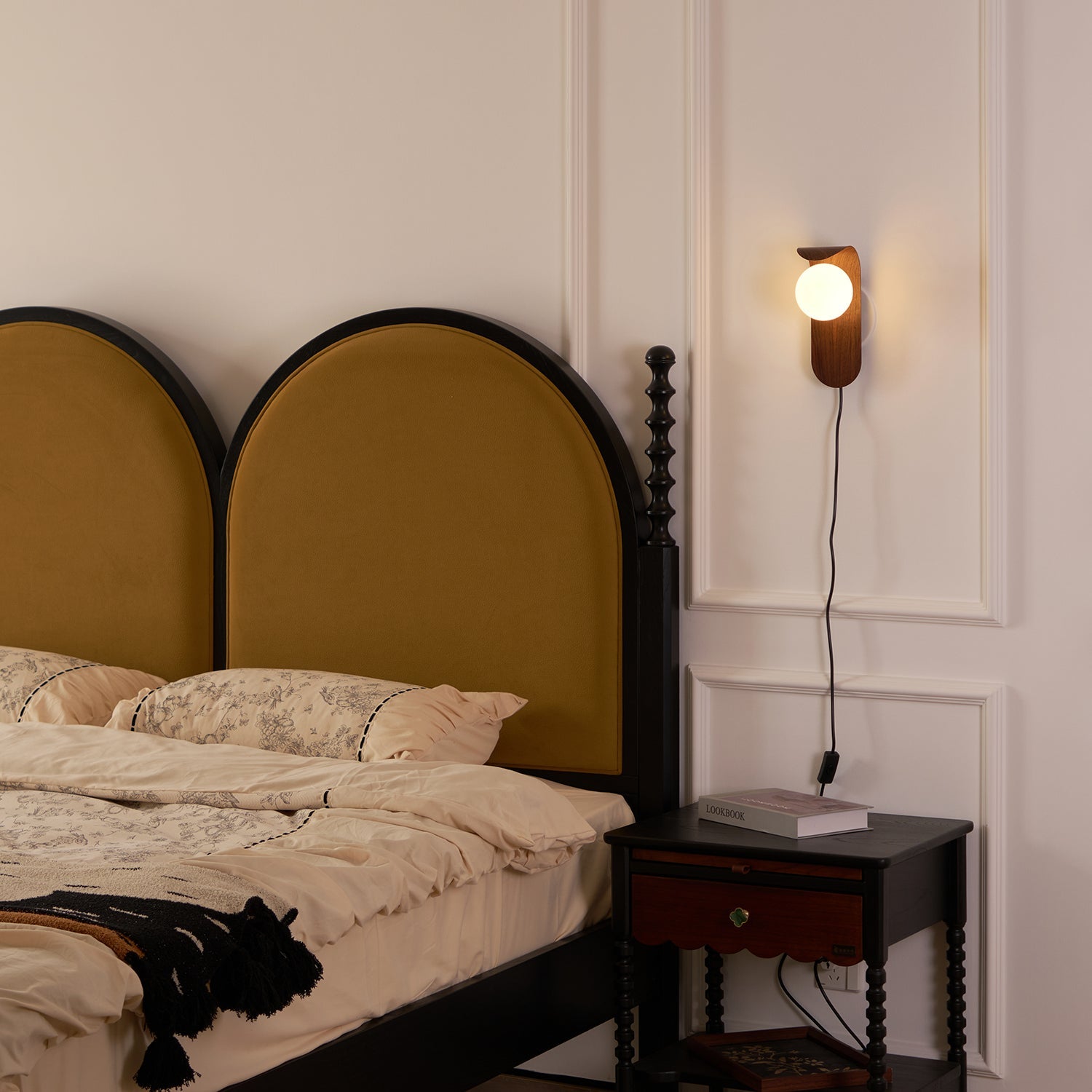 Lyrace Wandlamp