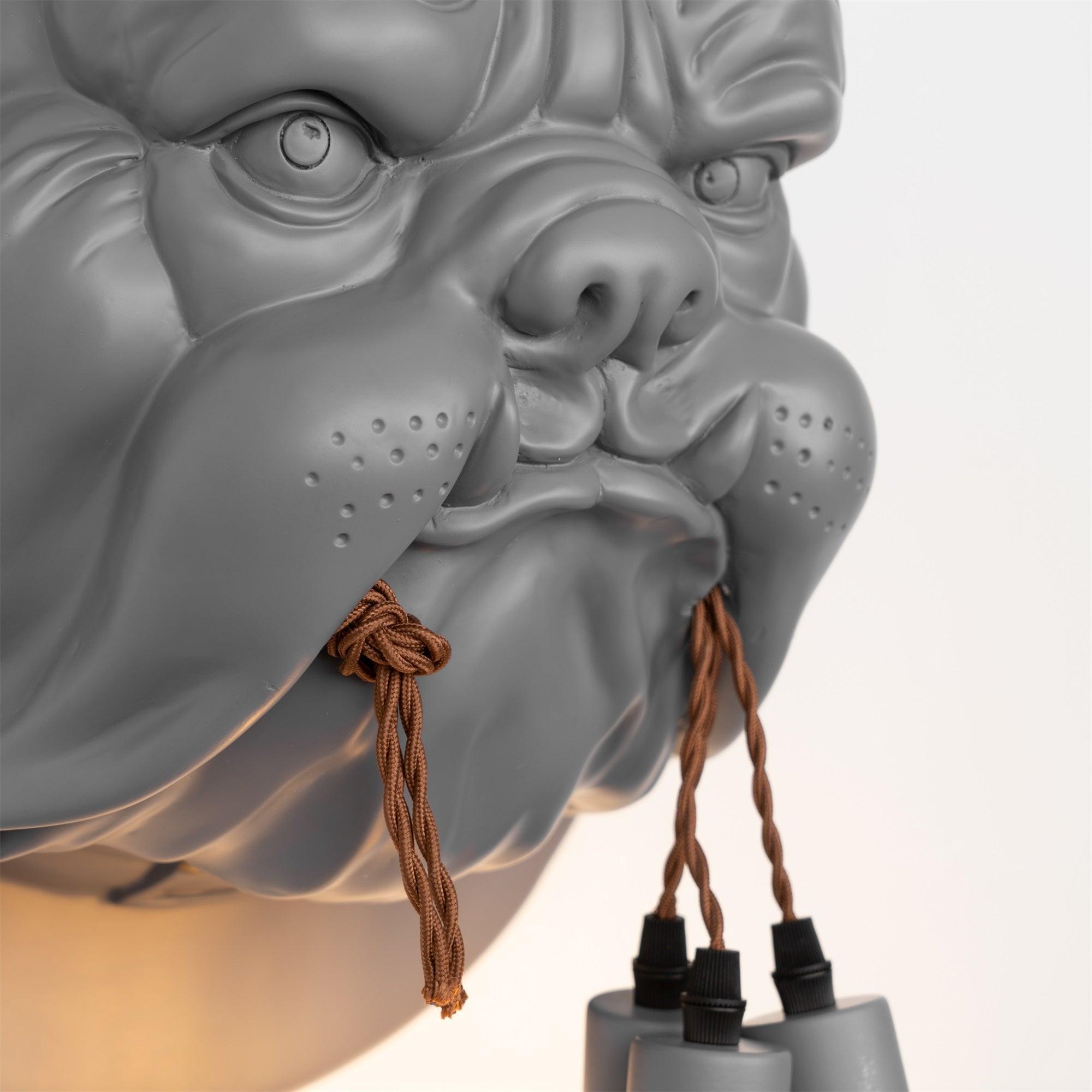 Bulldog Wandlamp