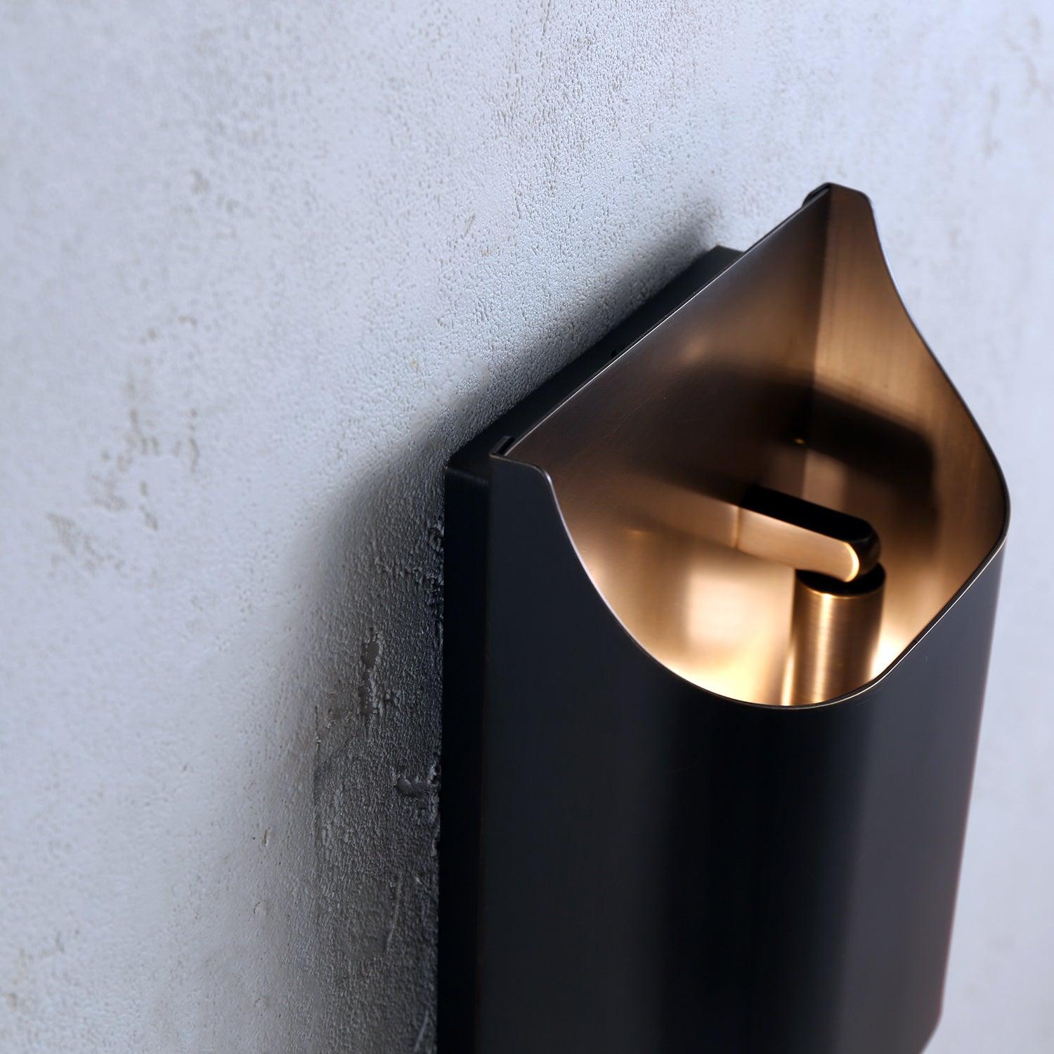 Lelo Messing Wandlamp