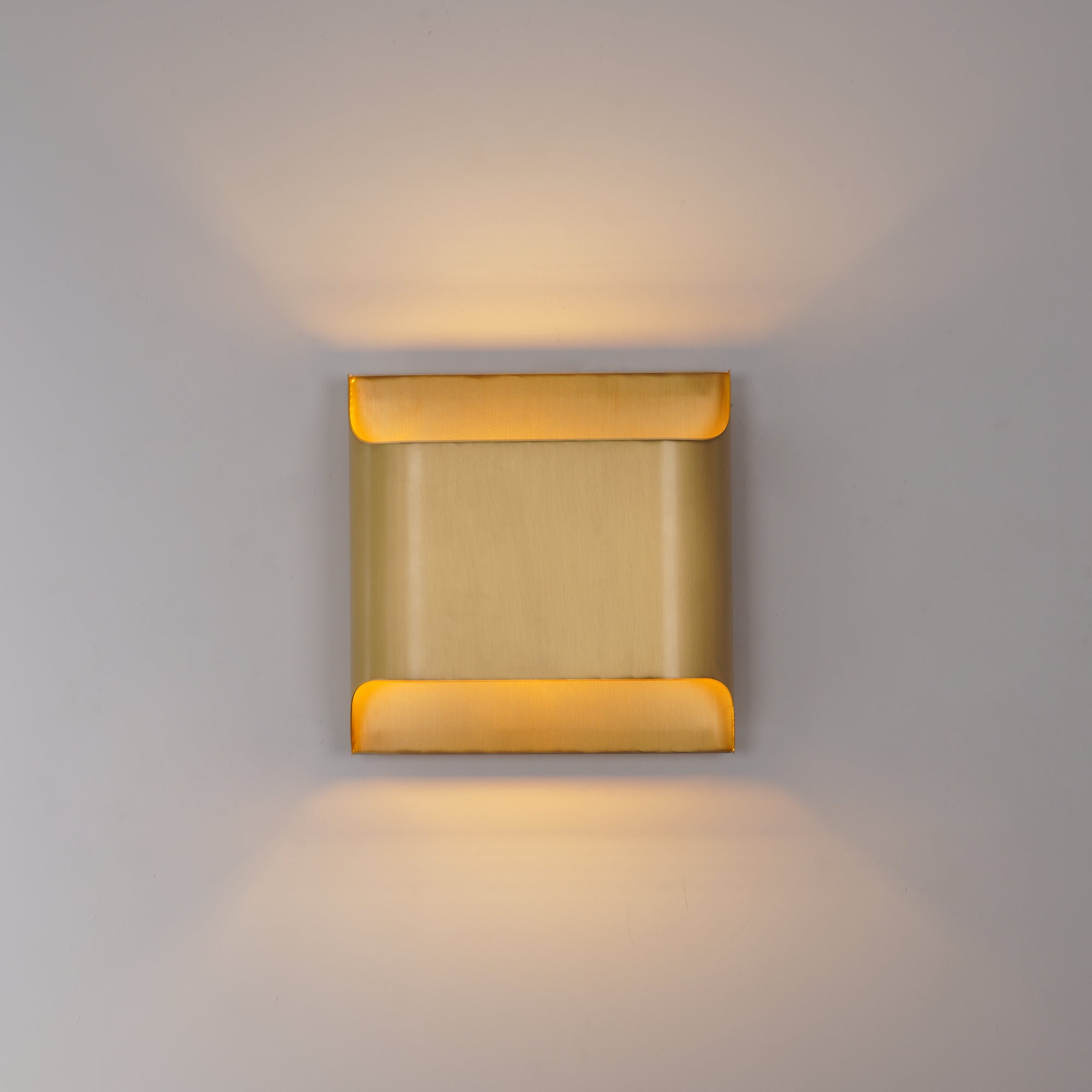 Lelo Messing Wandlamp