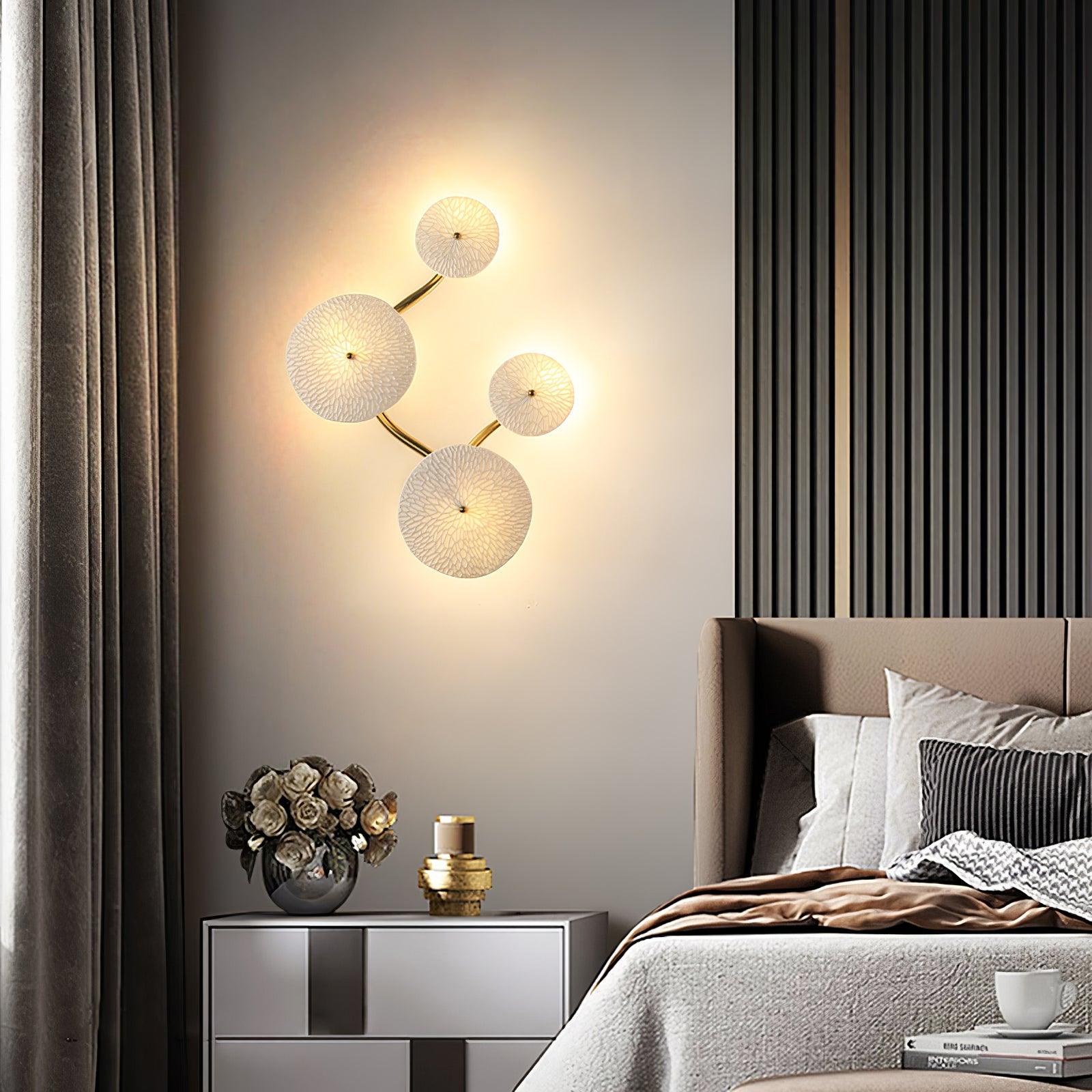 Lys Lotus Wandlamp