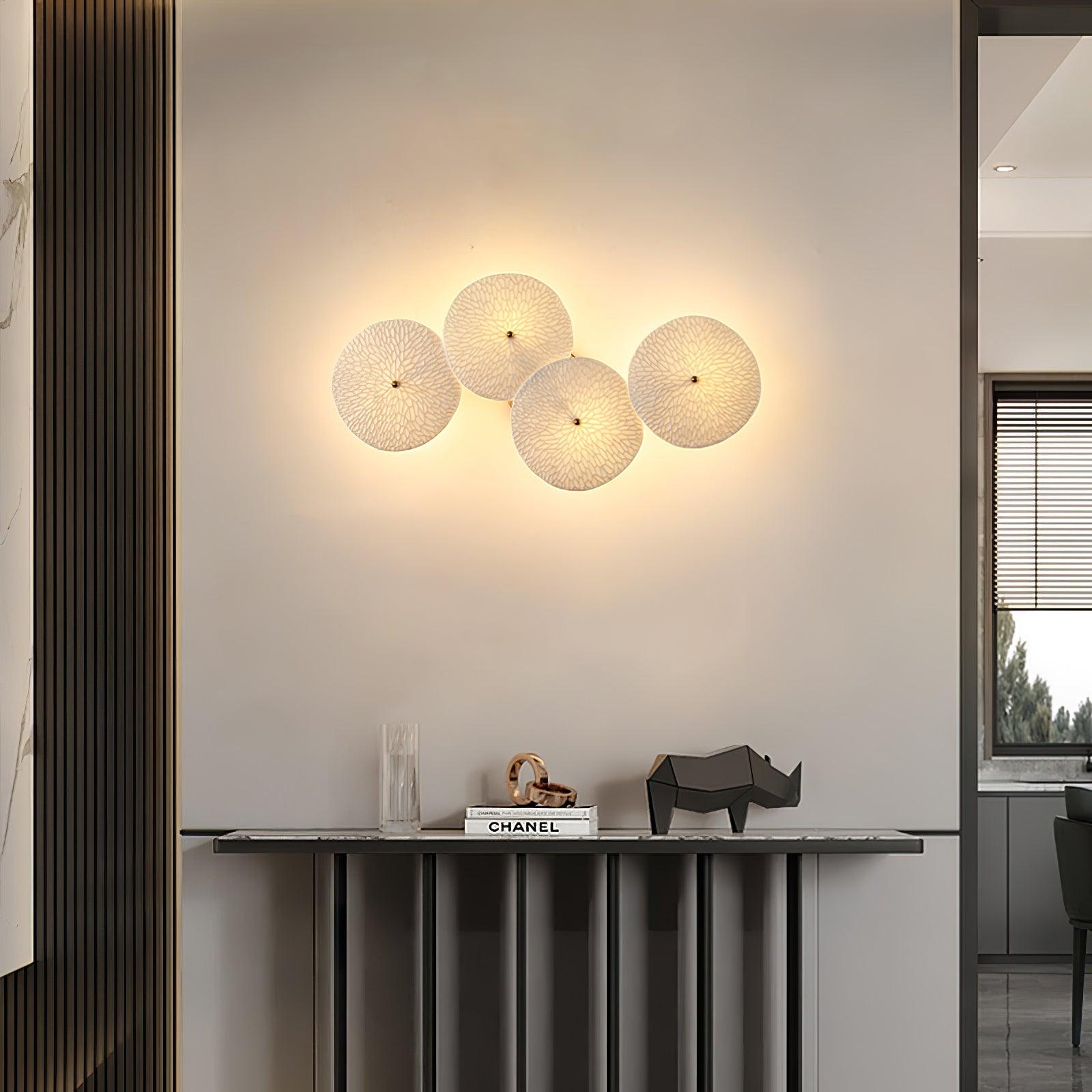 Lys Lotus Wandlamp