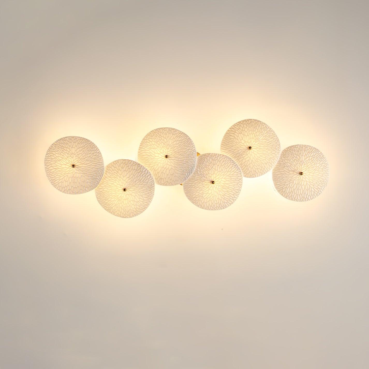 Lys Lotus Wandlamp