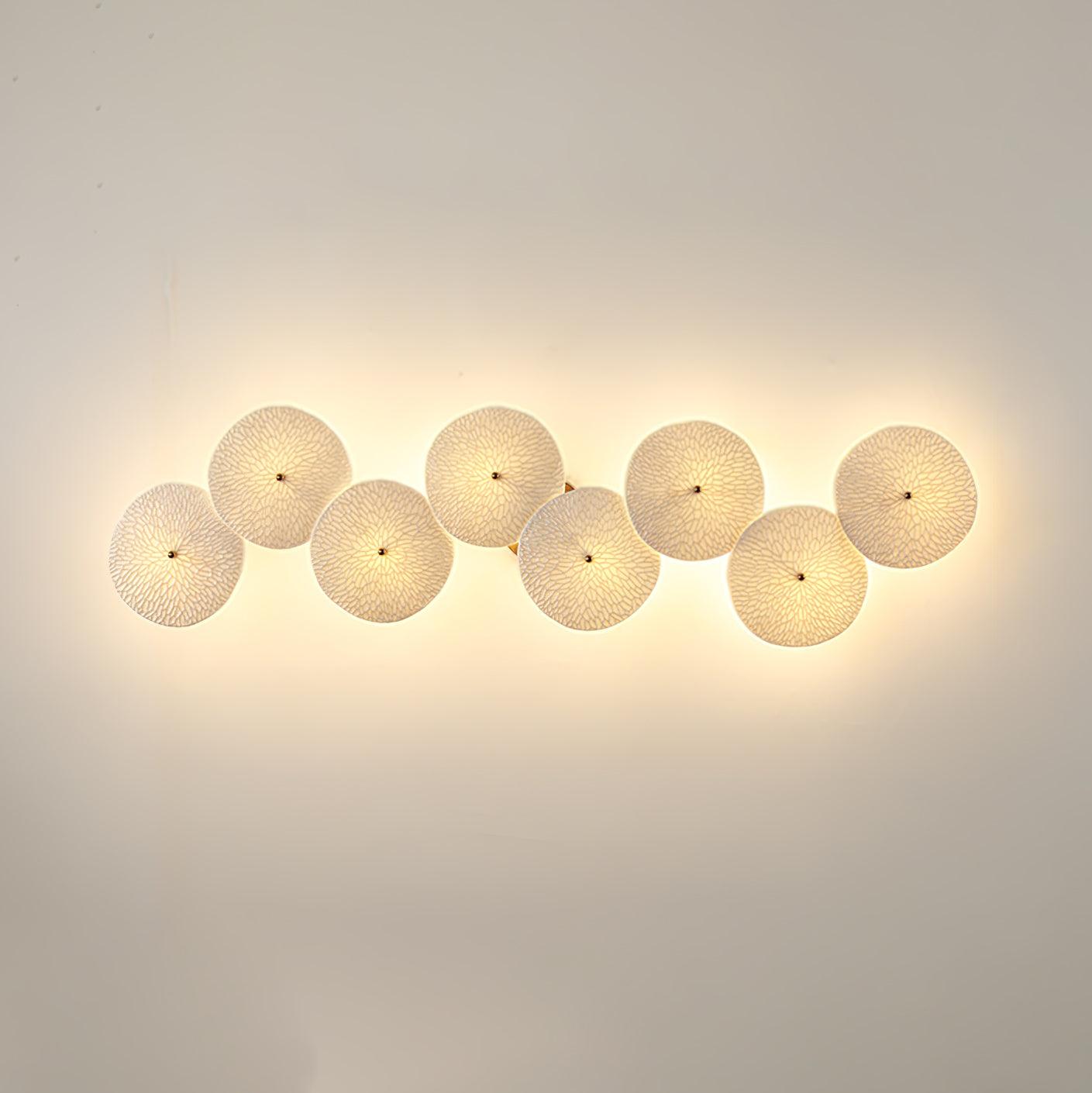 Lys Lotus Wandlamp