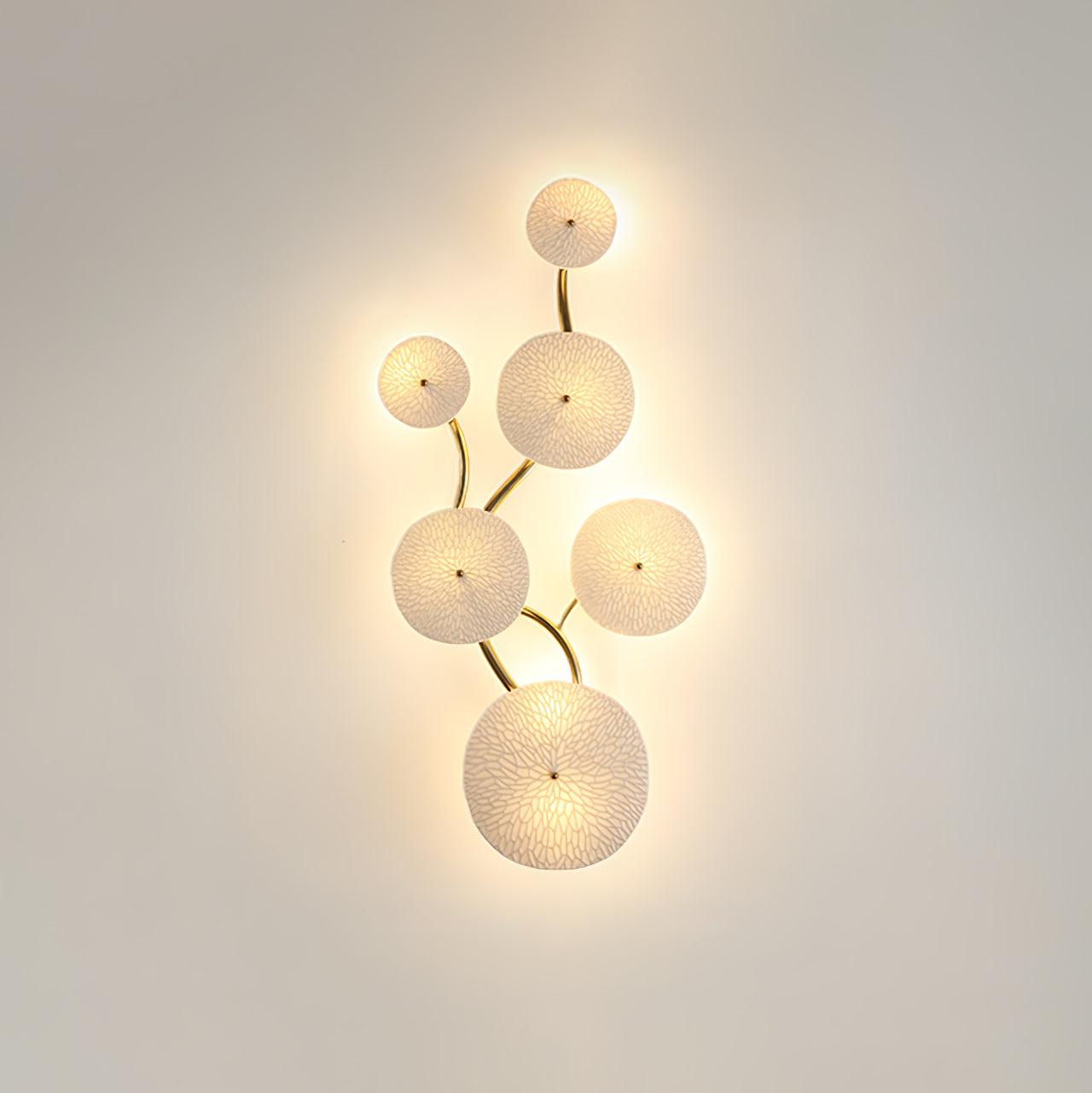 Lys Lotus Wandlamp
