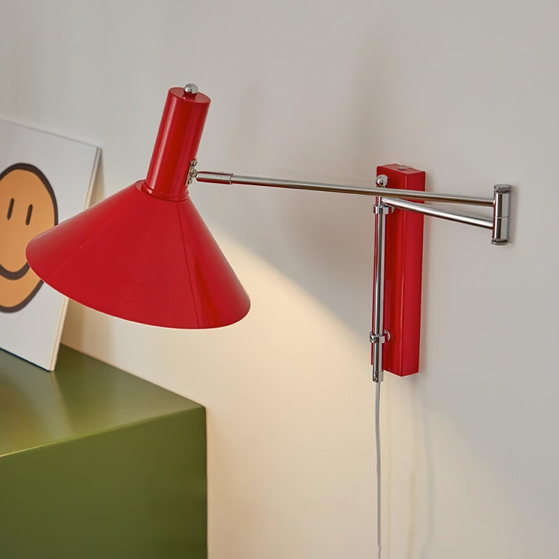 Azelio Plug In Wandlamp