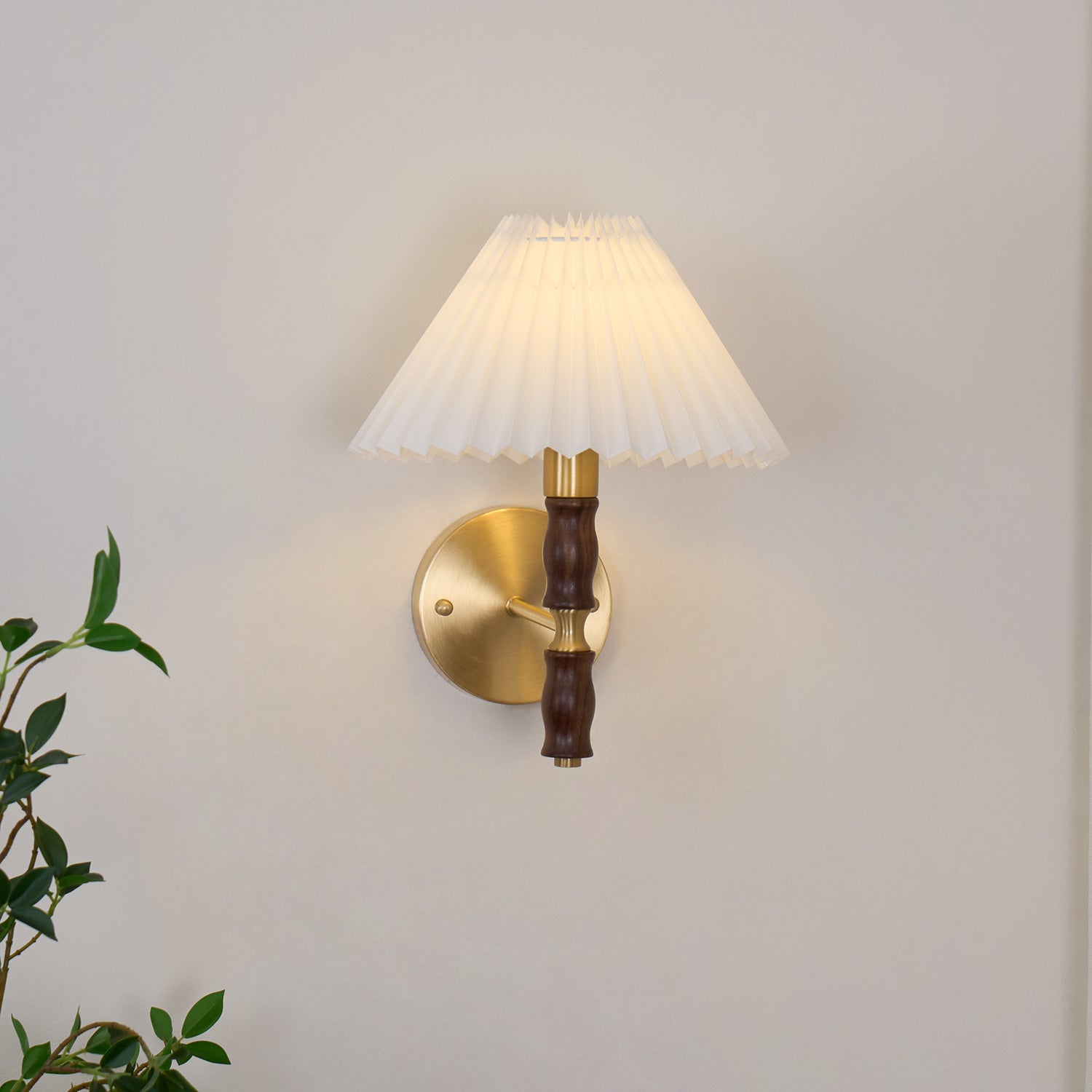 Tuzzon Wandlamp