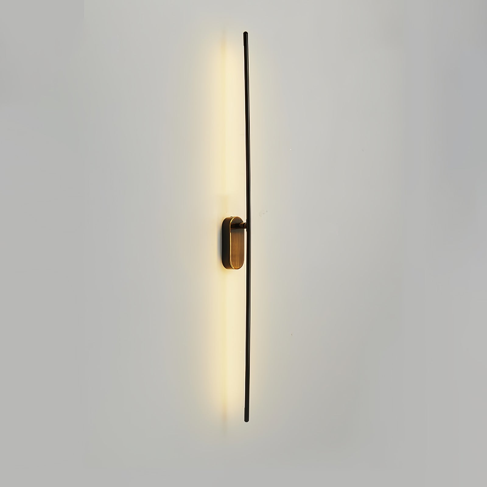 Elmoze Wandlamp