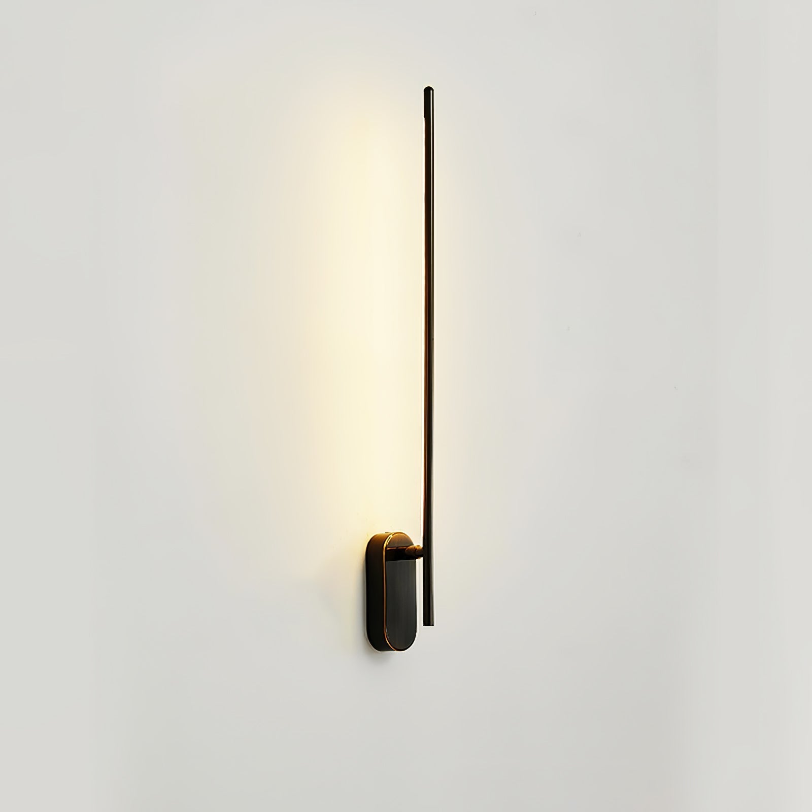 Elmoze Wandlamp