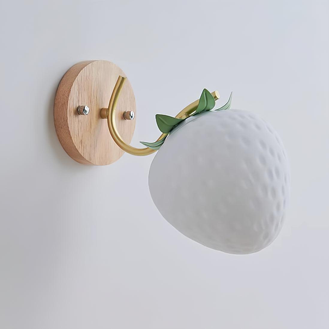 Liso Aardbei Wandlamp