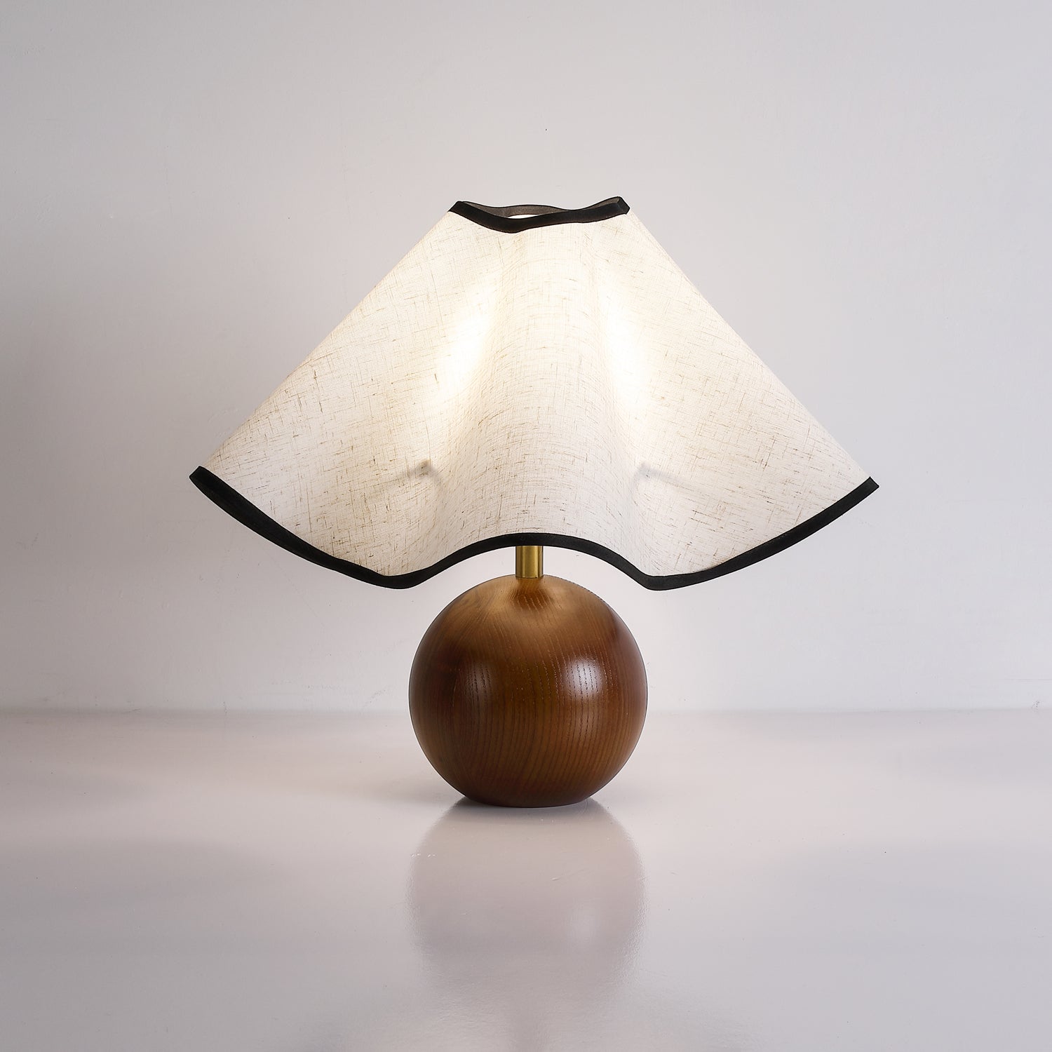 Solivian Wave Tafellamp