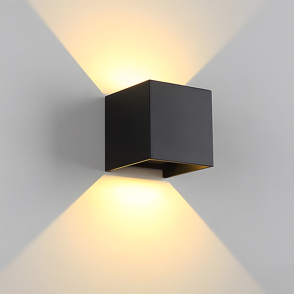 Lantivo Buitenwandlamp