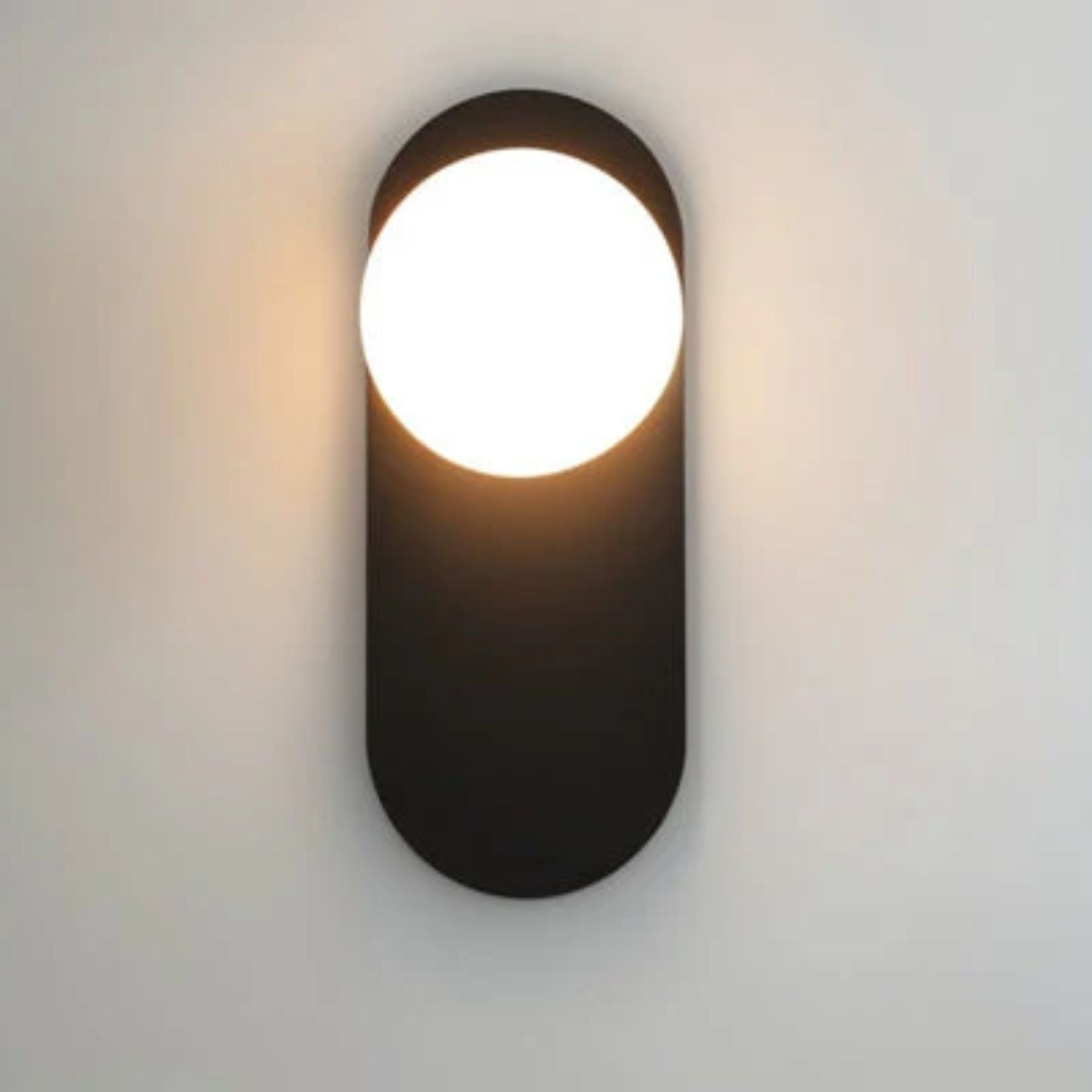 Lumon Design Wandlamp