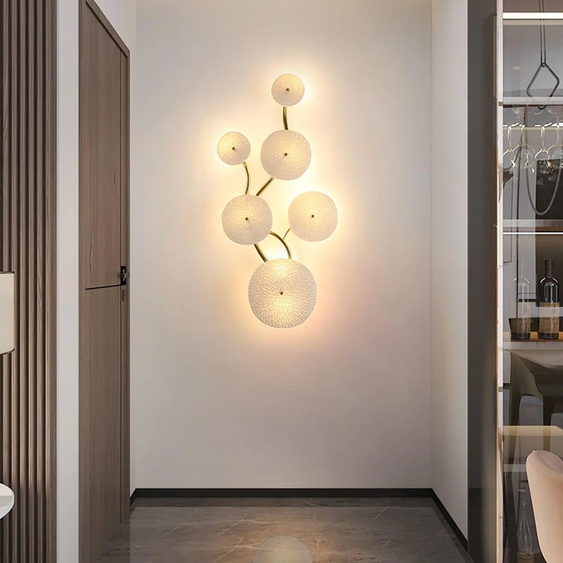 Lys Lotus Wandlamp