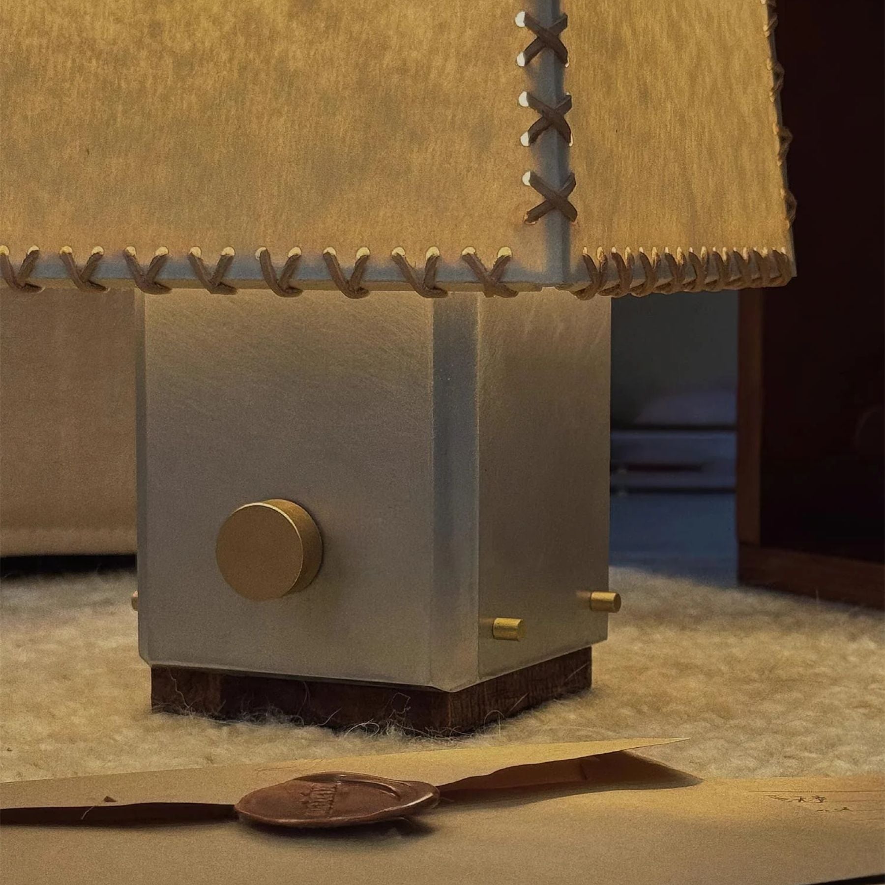 Lampada da tavolo Elestea