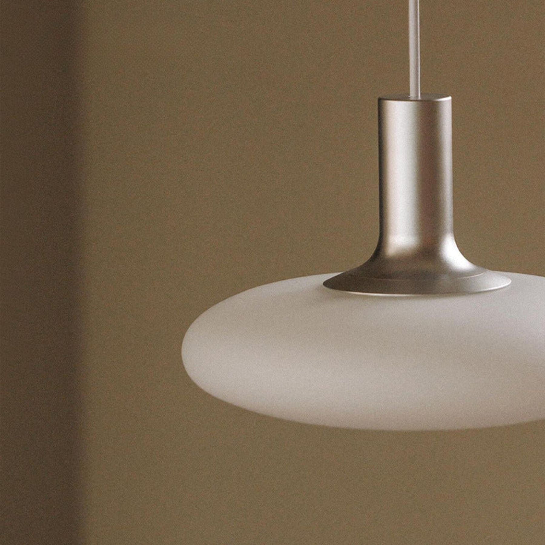 Soraya Hanglamp