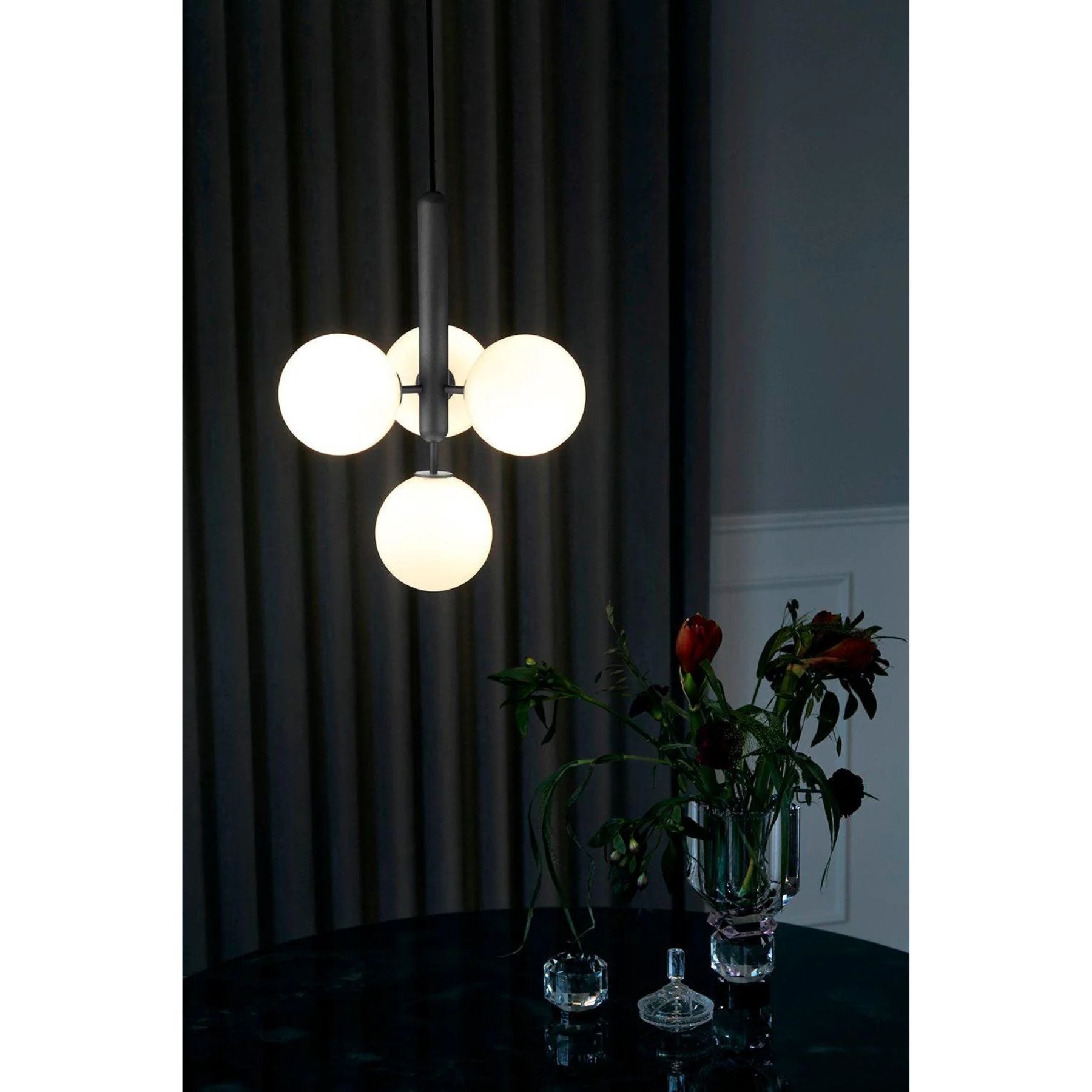 Sircae Orb Hanglamp
