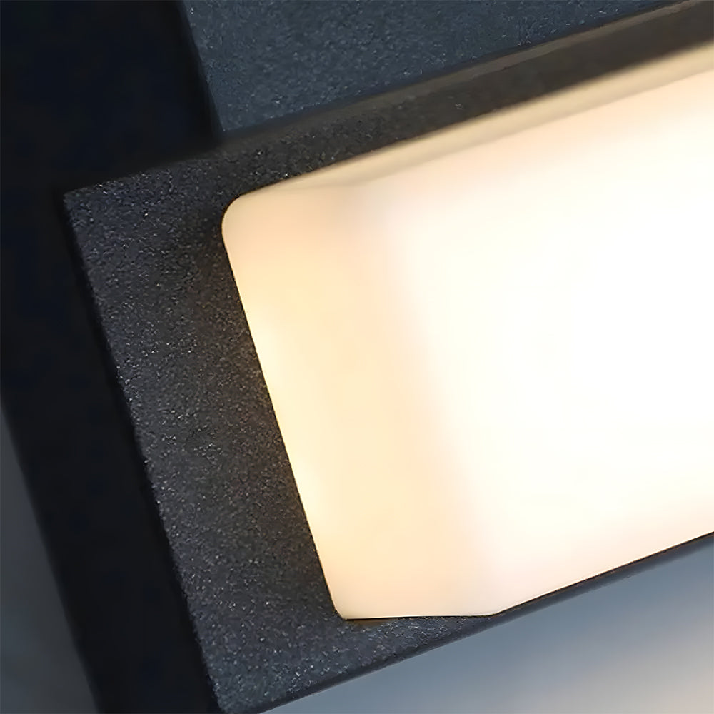 Tralivo Outdoor Wandlamp