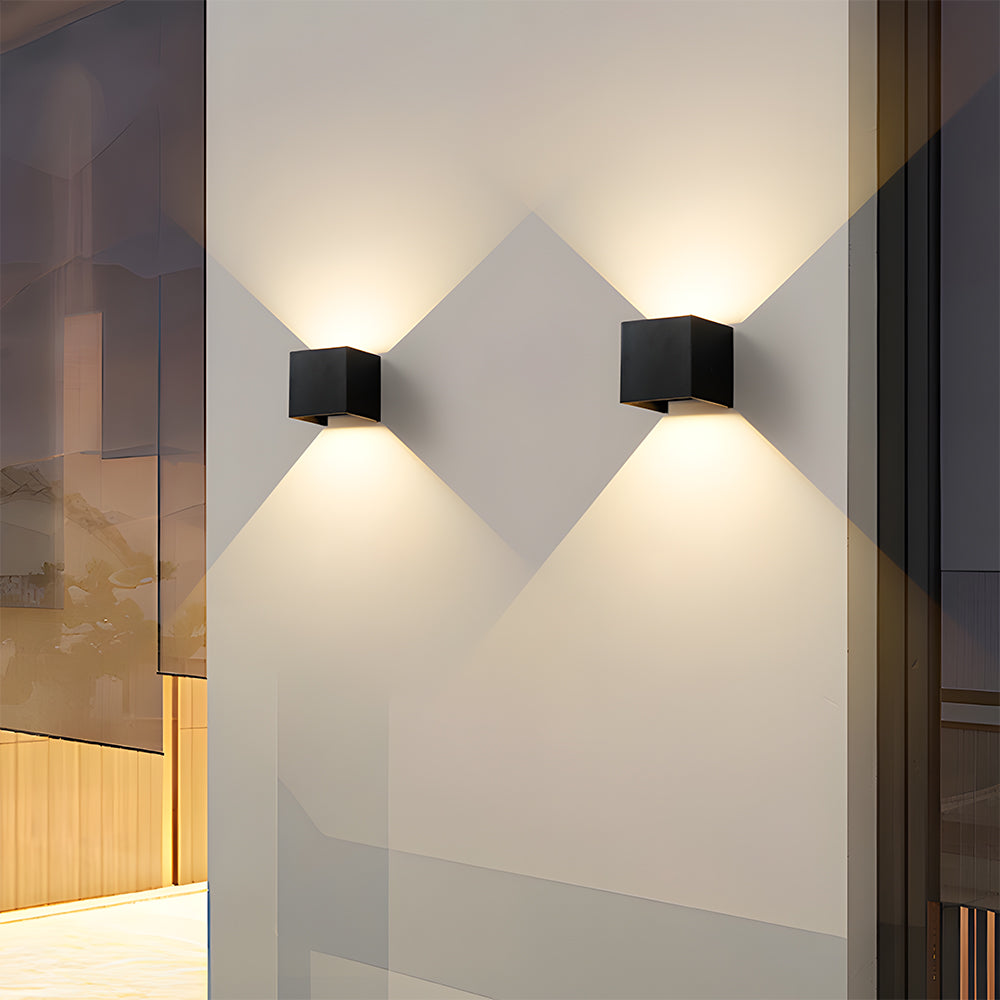 Lantivo Buitenwandlamp