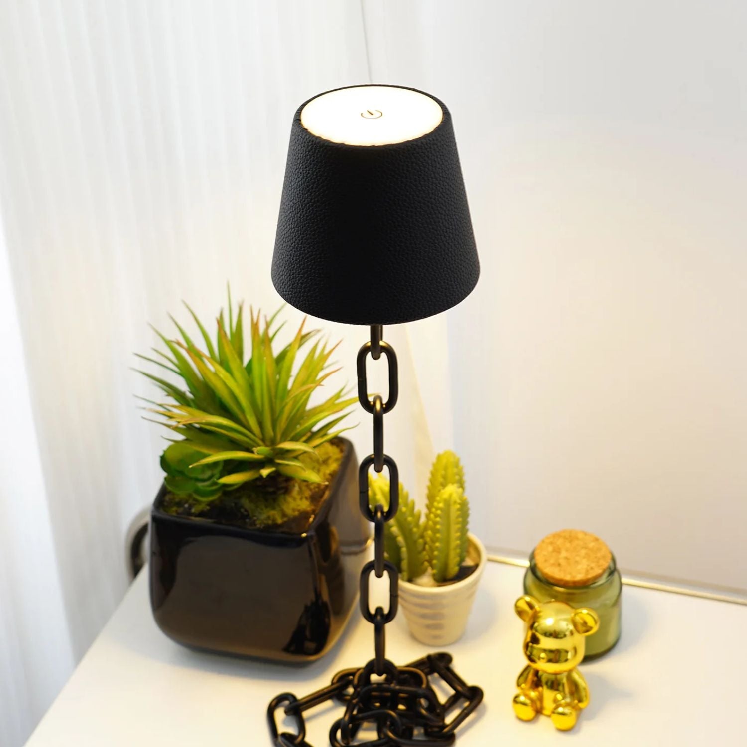 Catena luminosa lampada da tavolo