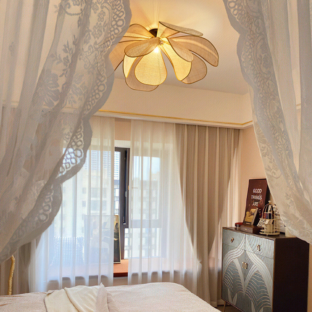 Petal Rattan Flower Hanglamp