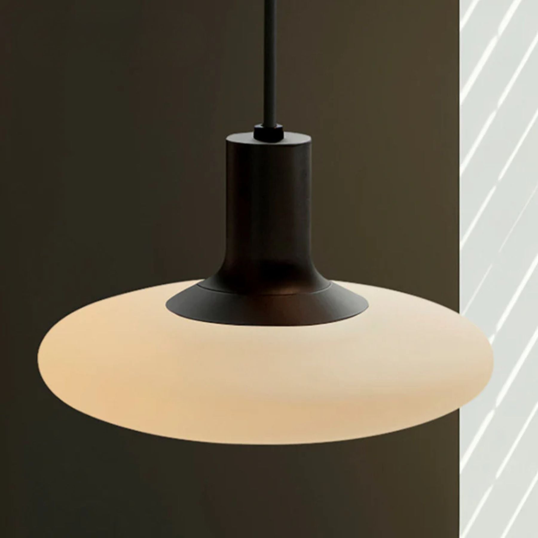 Soraya Hanglamp