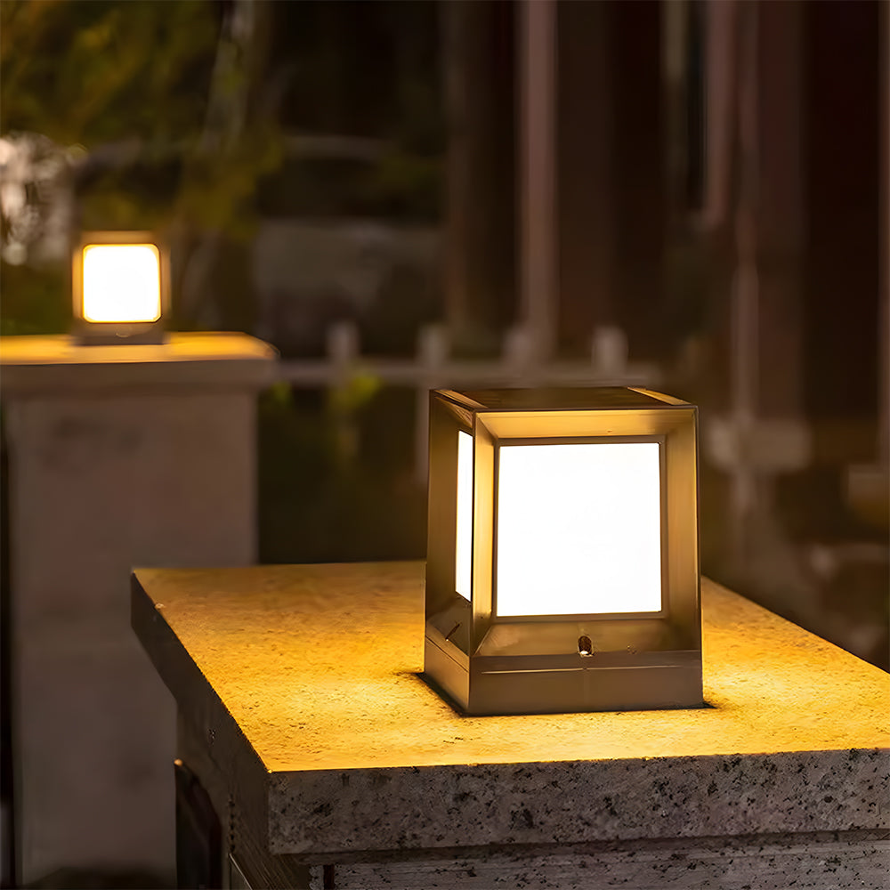 Moderne Kubus Solar Outdoor Lamp