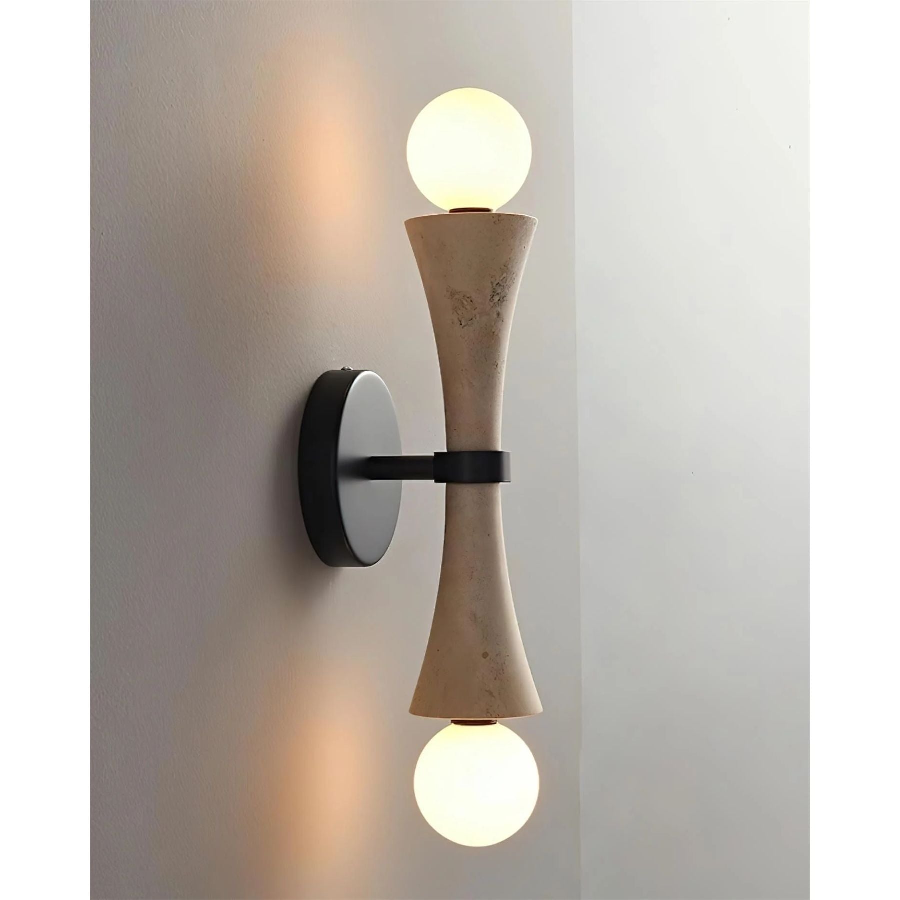 Keyta Natuursteen Wandlamp