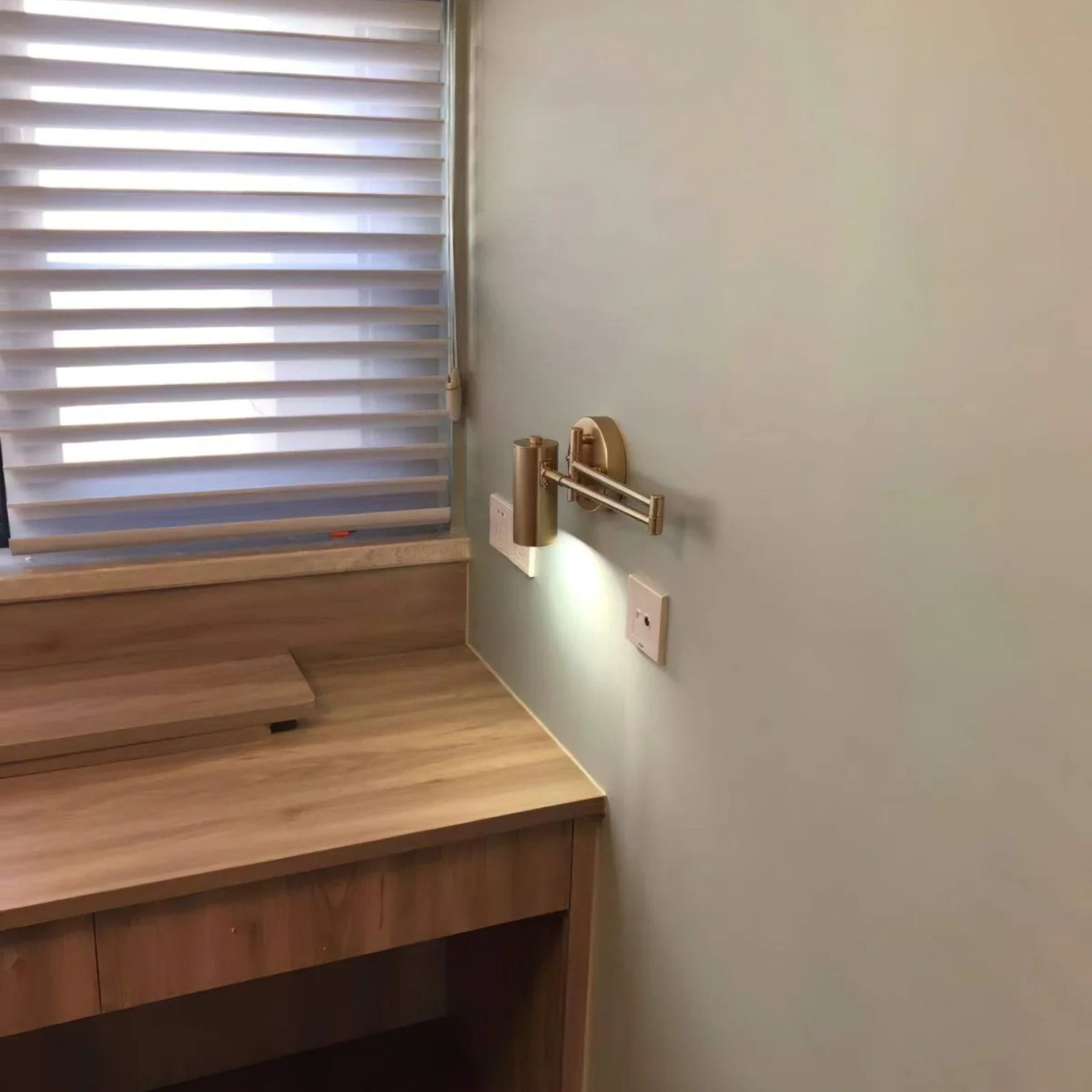 Yelan Wandlamp