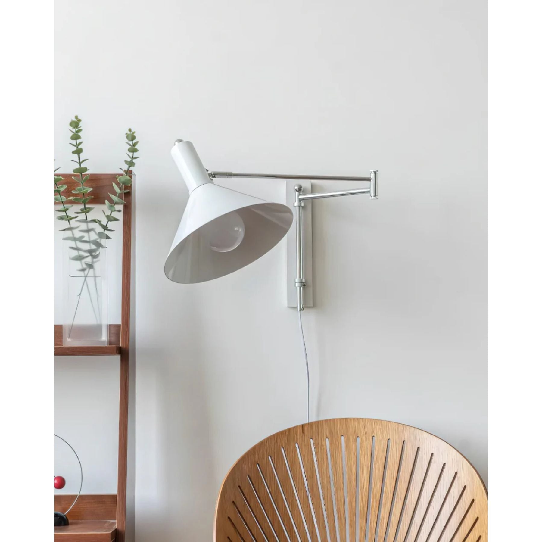 Azelio Plug In Wandlamp