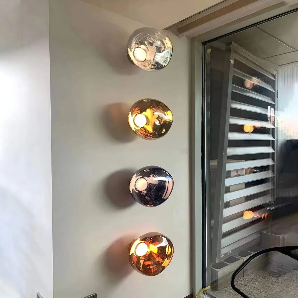 Lavastone Wandlamp