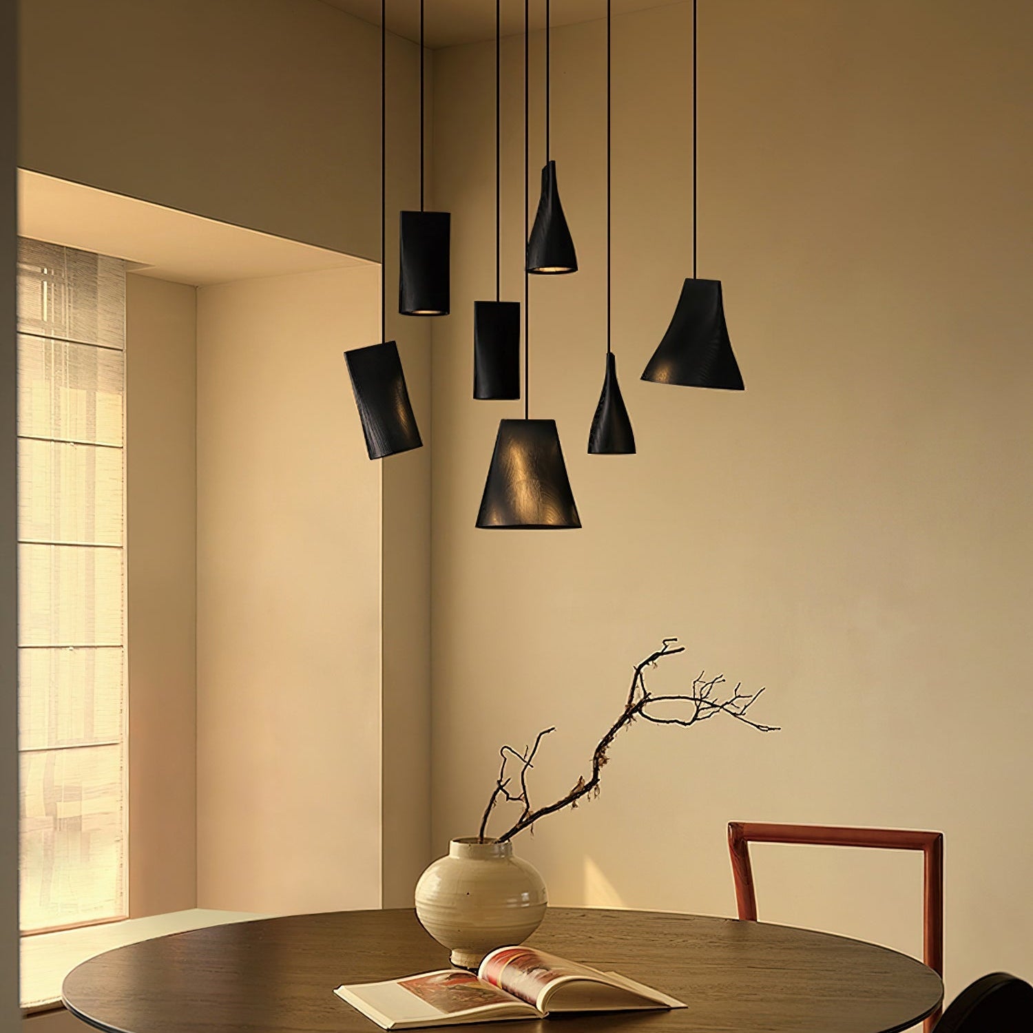 Lampada a sospensione in legno Dellse