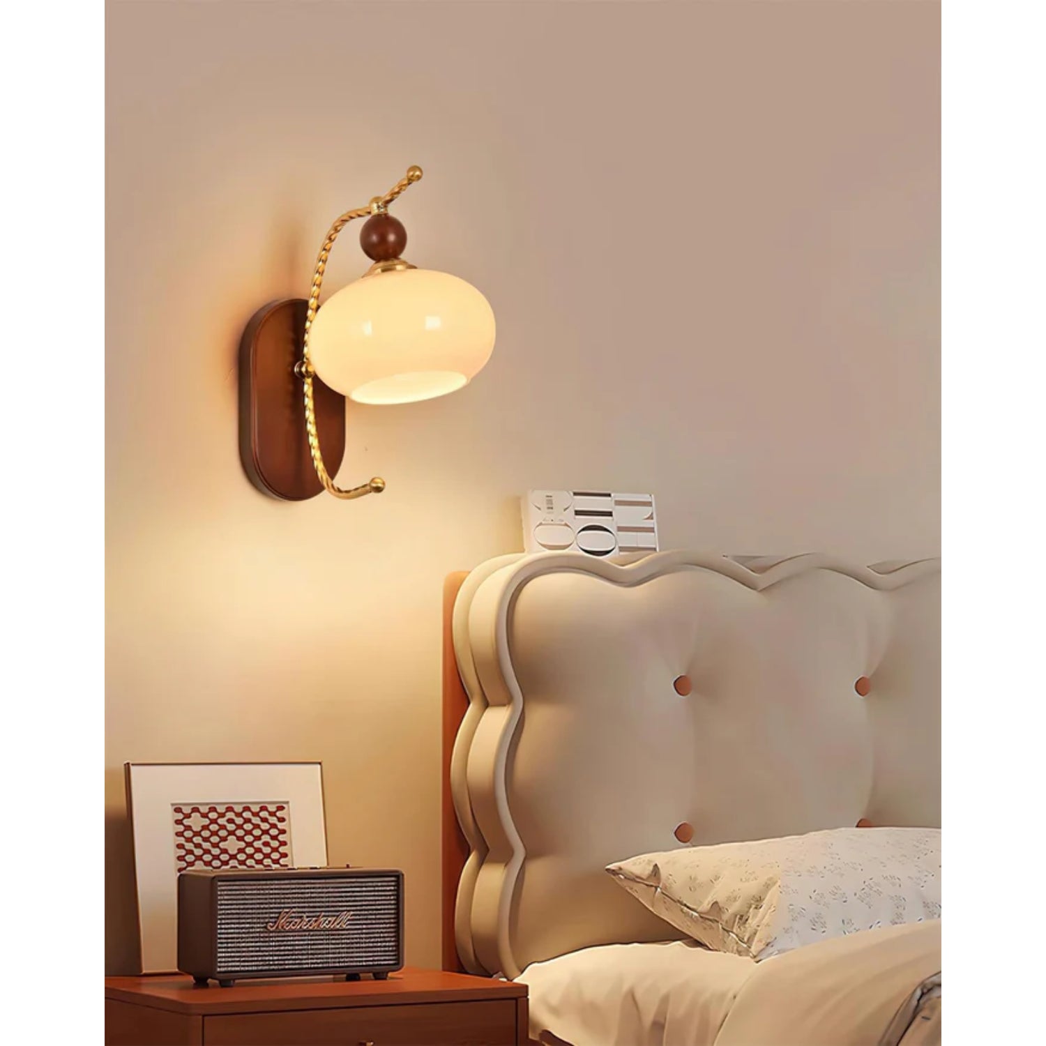 Lampada da parete ad arco Vluro