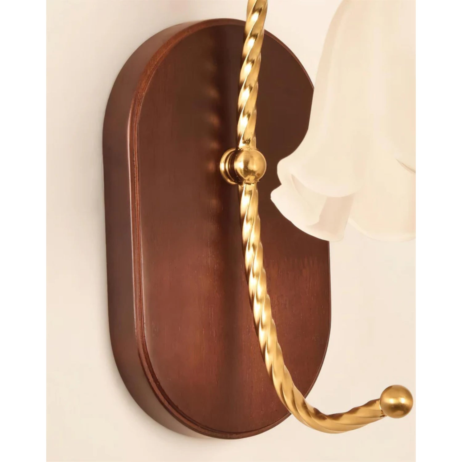 Lampada da parete ad arco Vluro