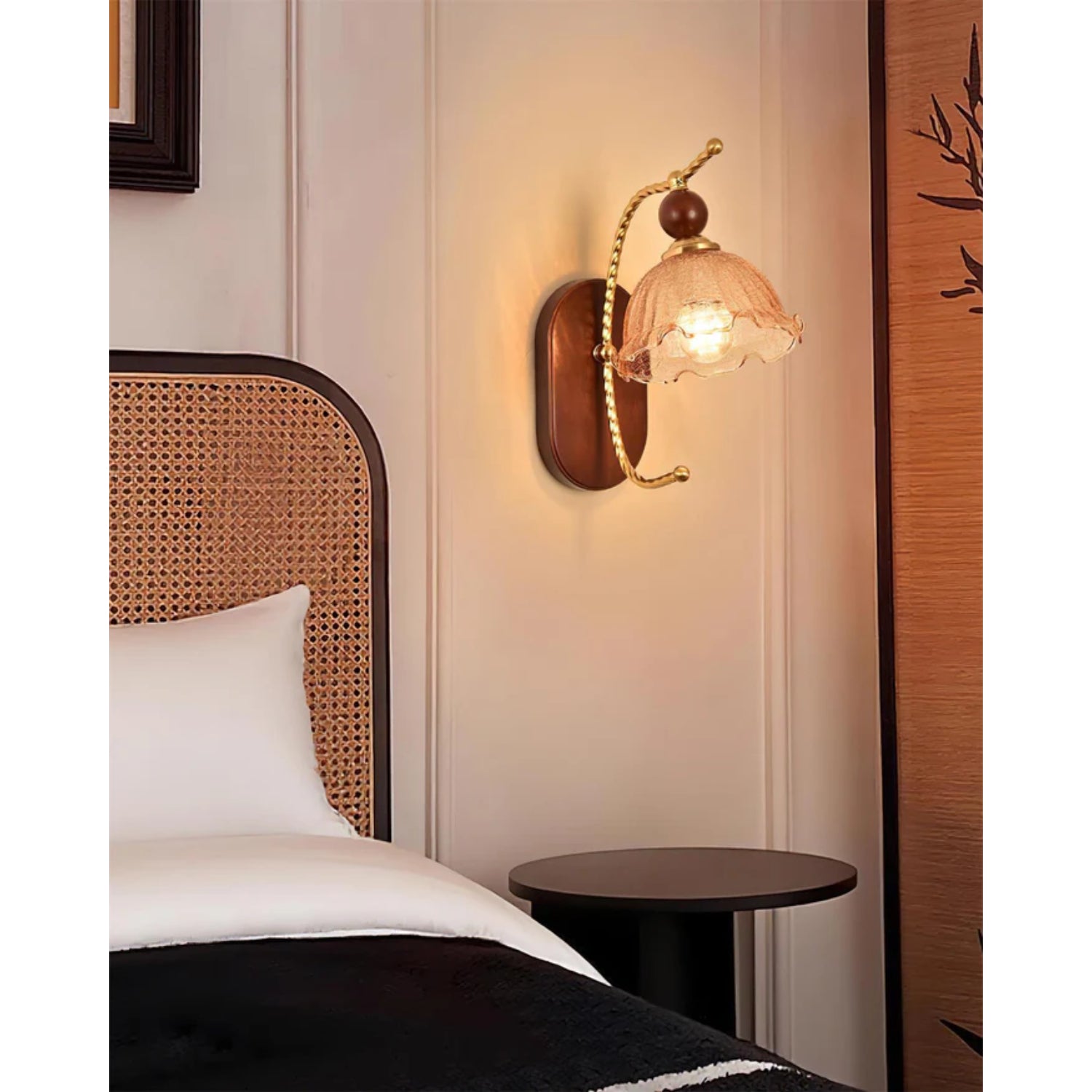 Lampada da parete ad arco Vluro