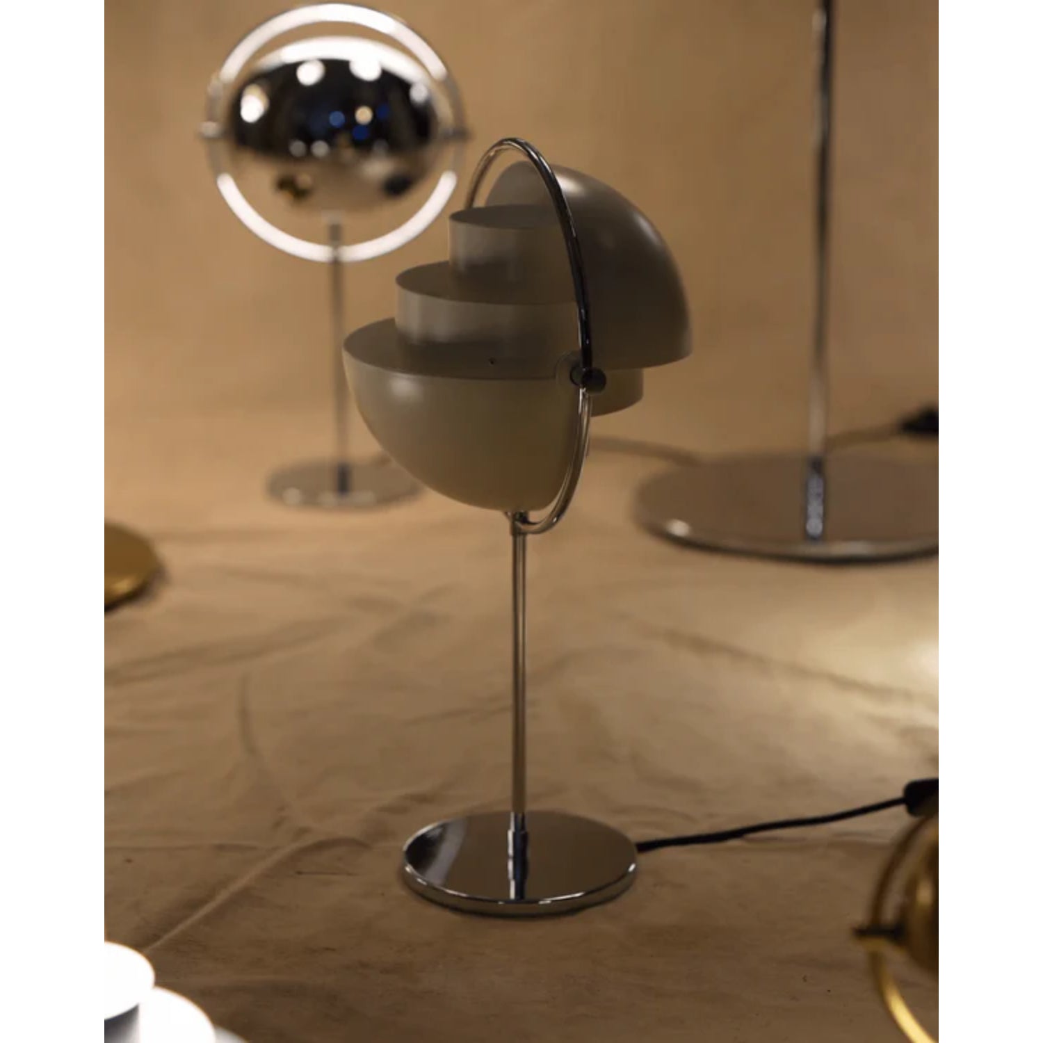 Lampada da tavolo Daniso Deense