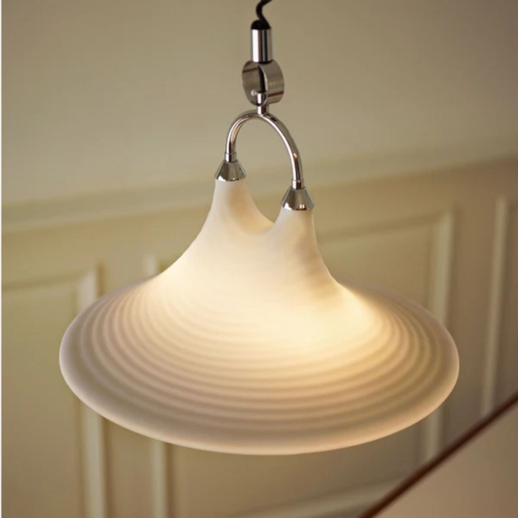 Soraya Hanglamp