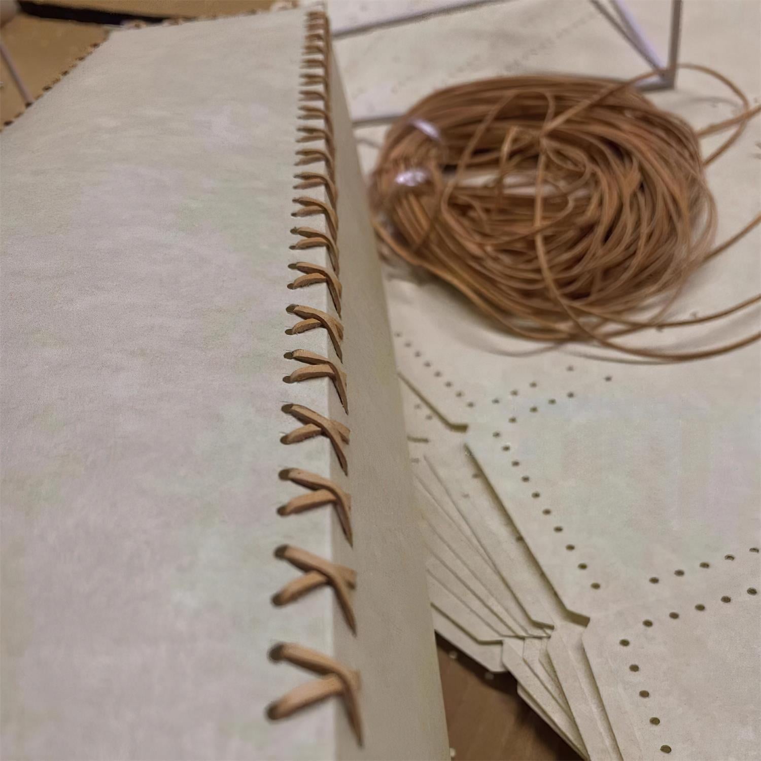 Lampada da tavolo Elestea