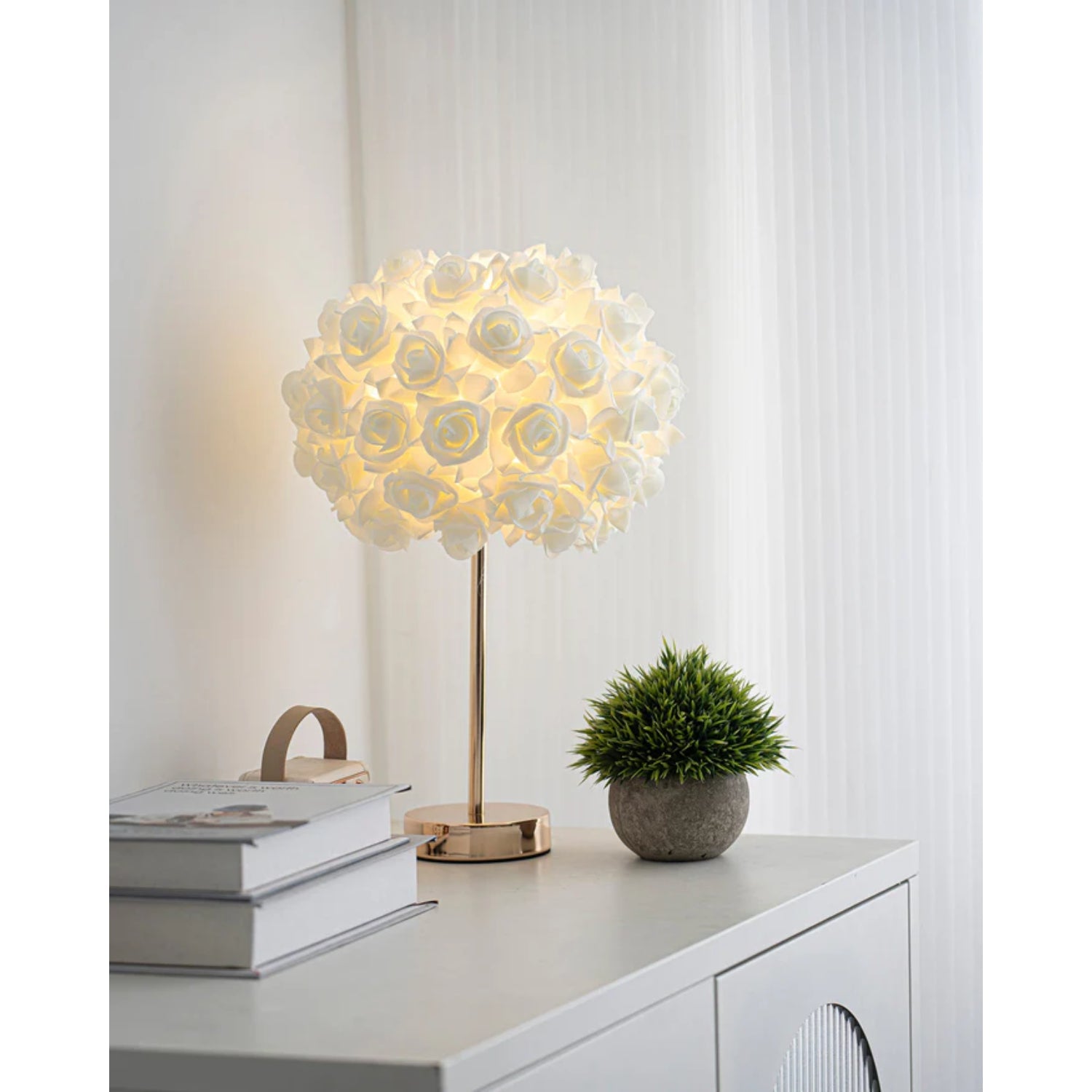 Lampada da tavolo Mosha