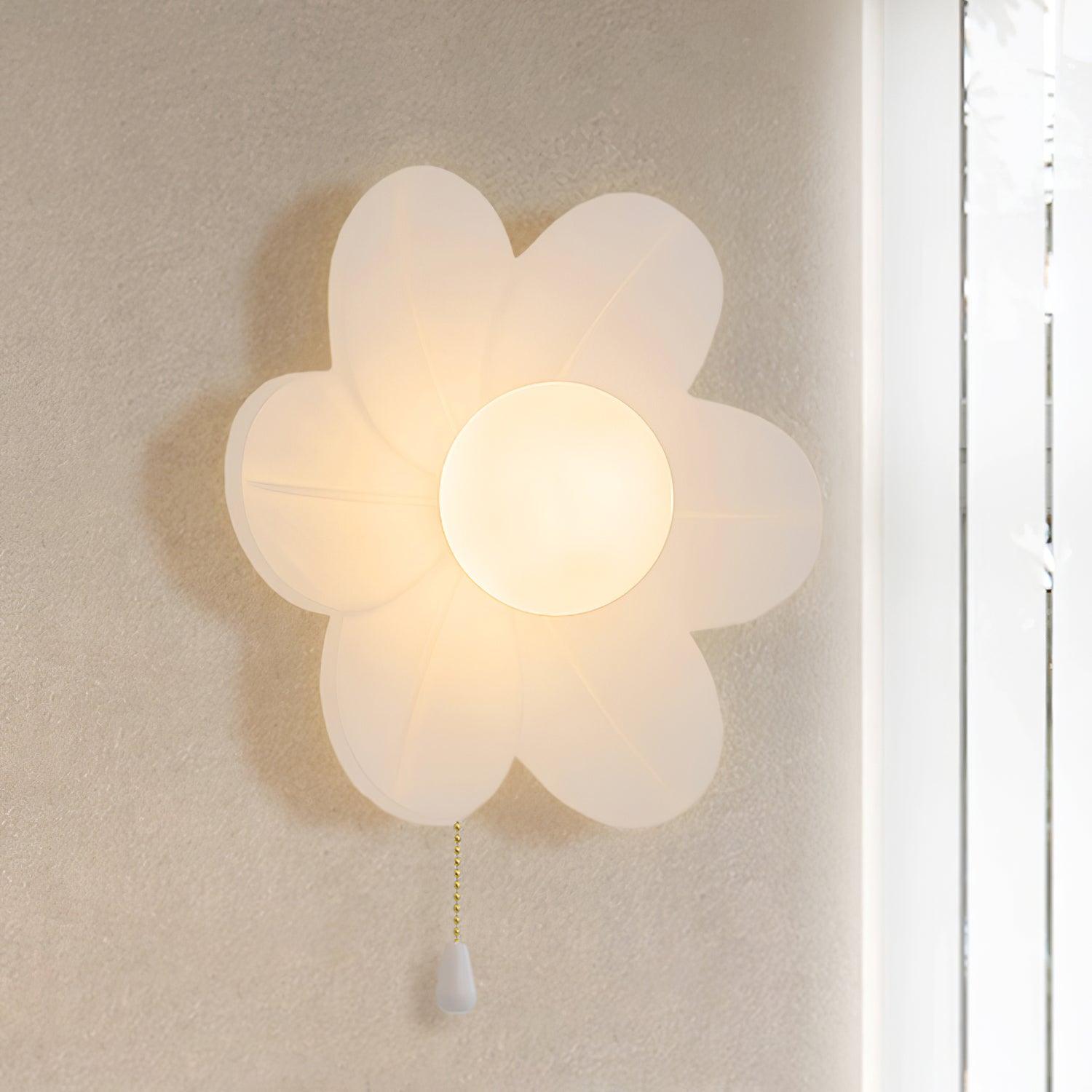 Lyn Bloemvorm Wandlamp