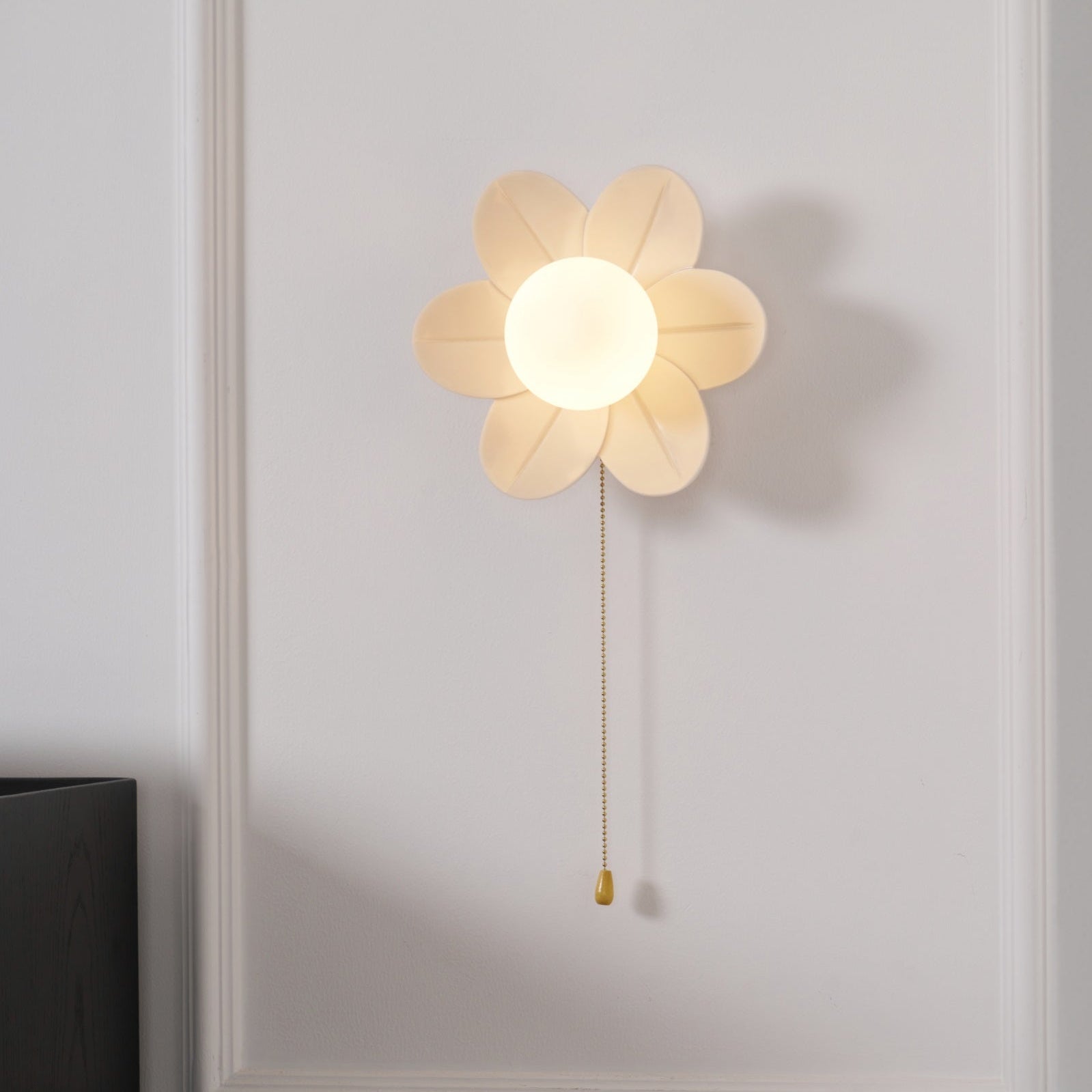 Lyn Bloemvorm Wandlamp