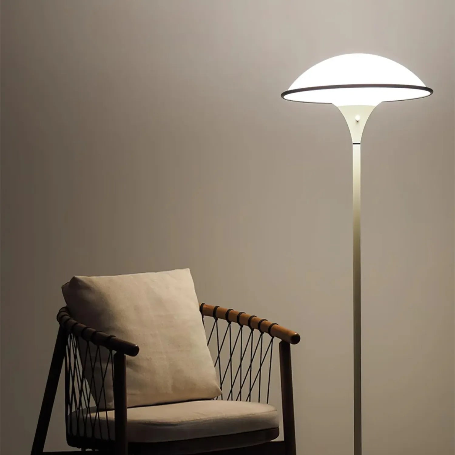 Lampada da pavimento Fezona