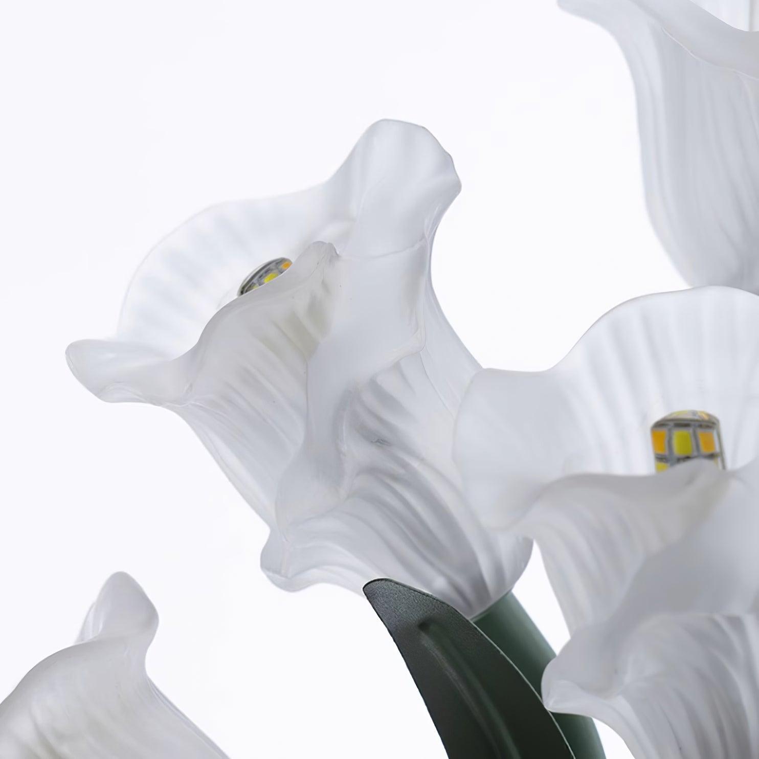 Lampada a stelo con fiore Beslyso