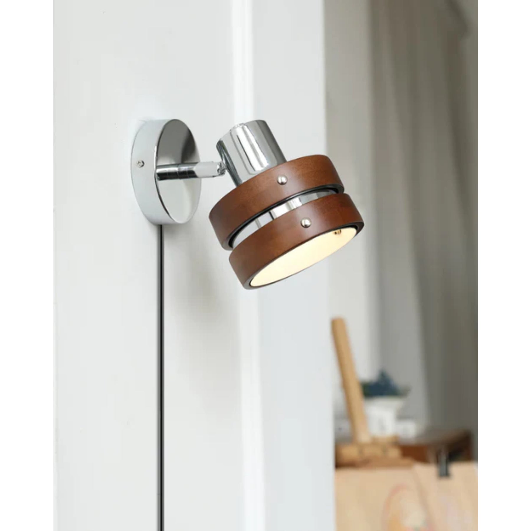 Kamvy Plug In Wandlamp