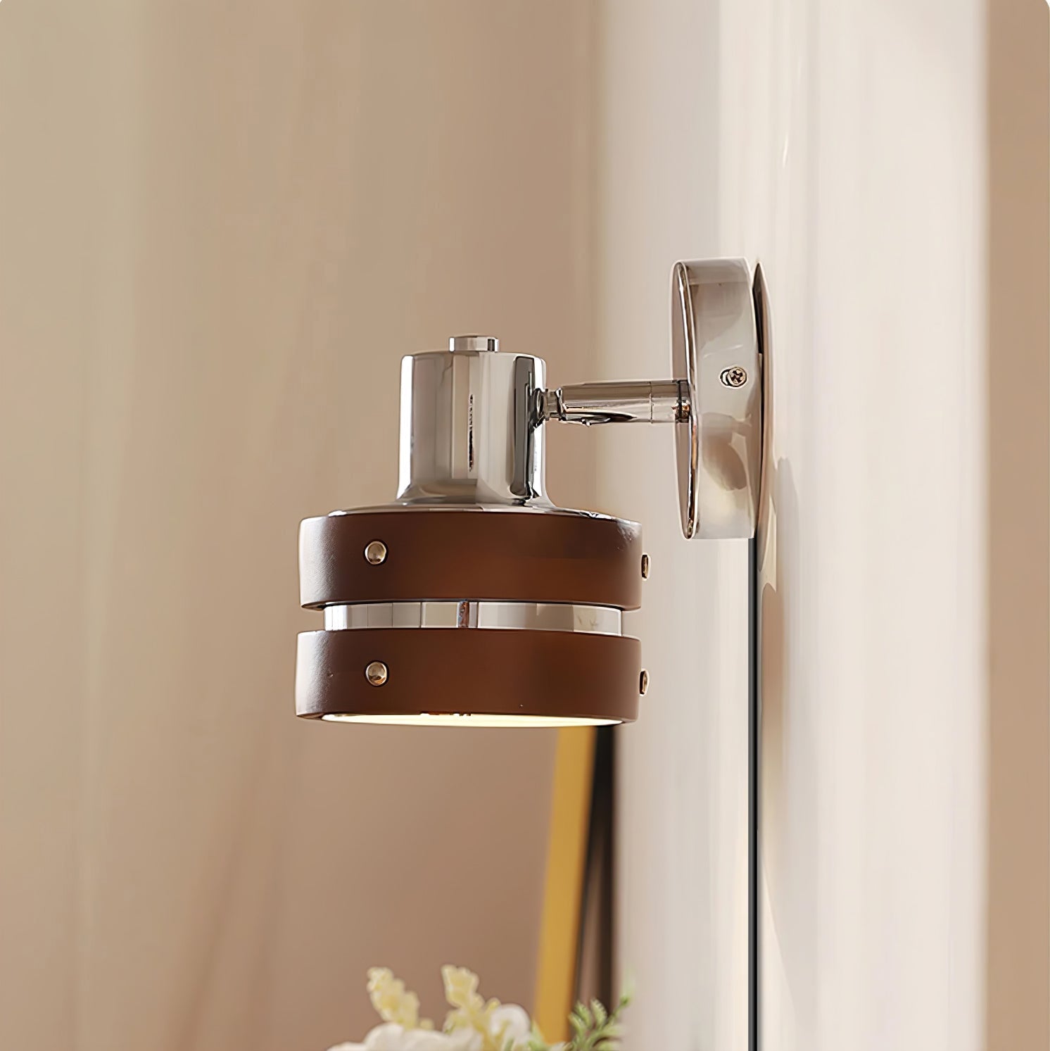 Kamvy Plug In Wandlamp