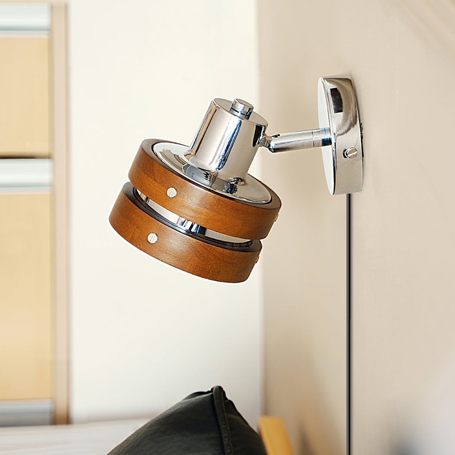 Kamvy Plug In Wandlamp