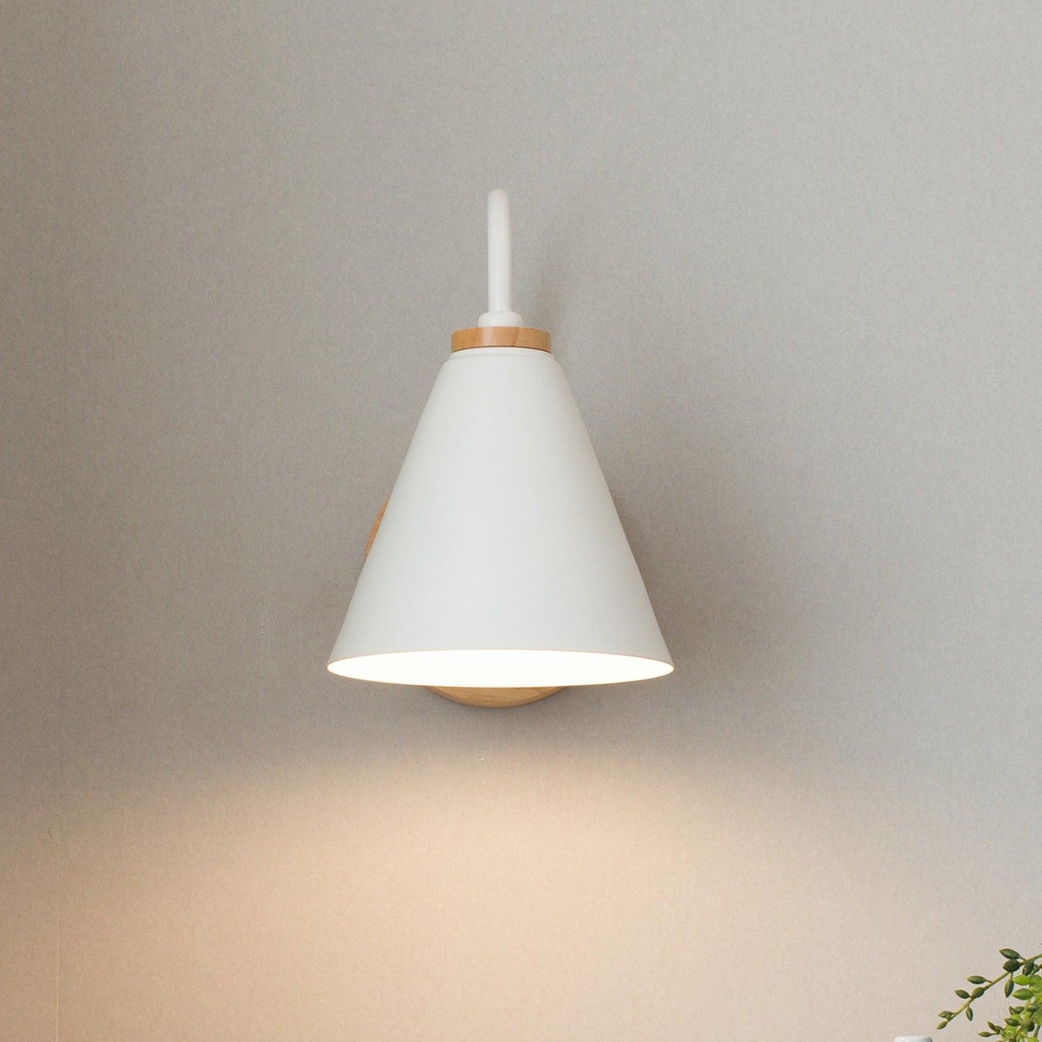 Seriva Wandlamp