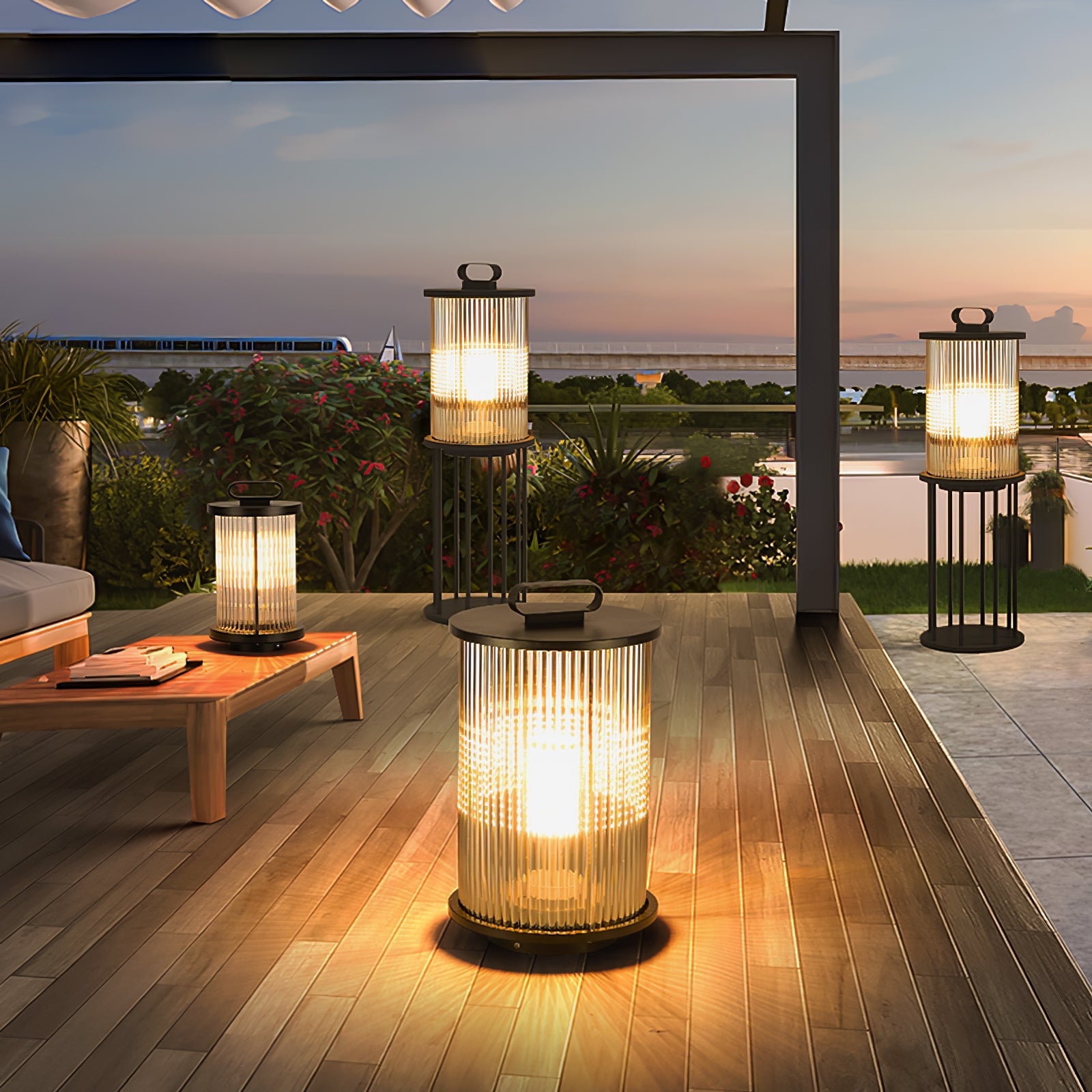 Lentesse Outdoor Lamp