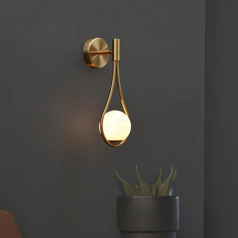 Lyvi Druppel Design Wandlamp