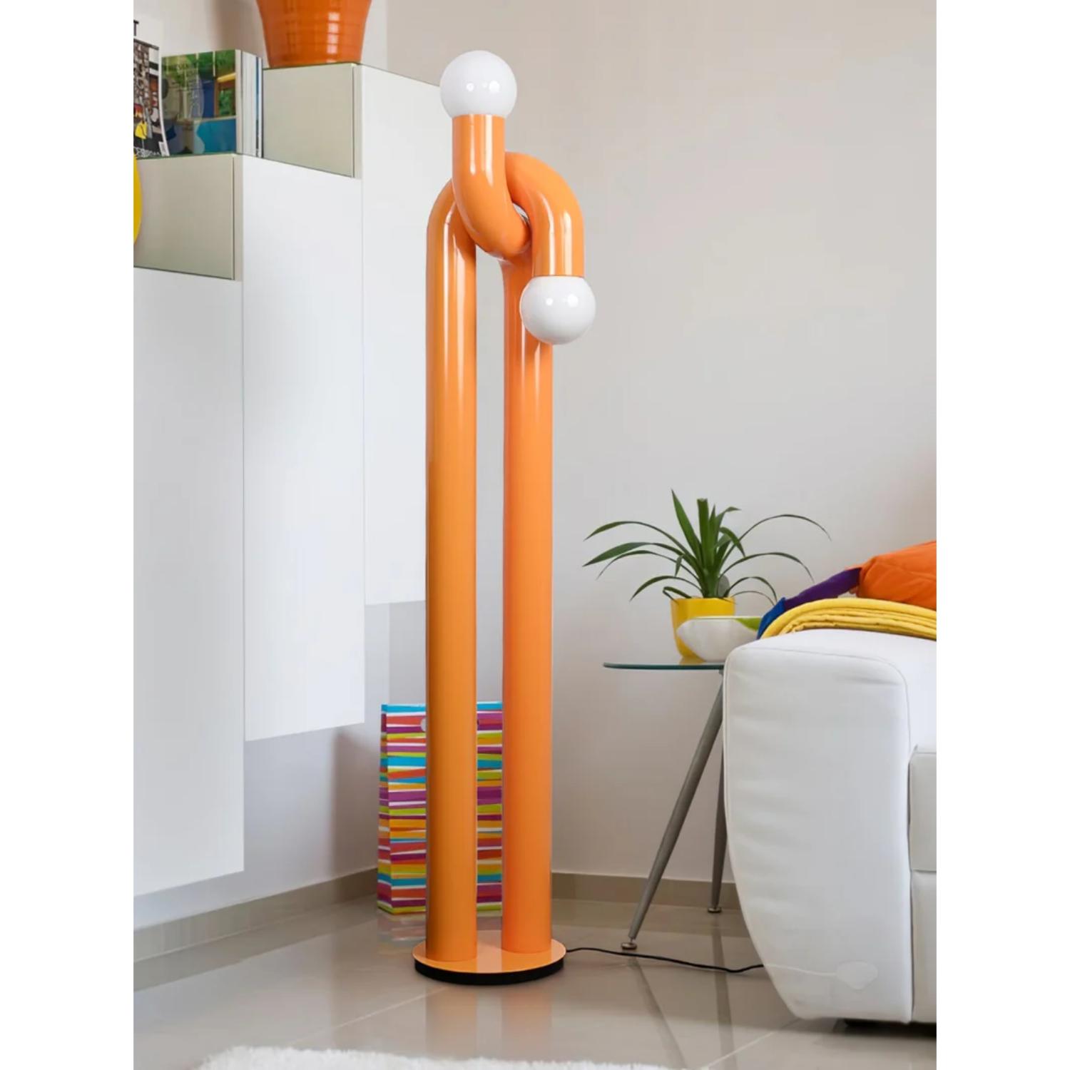 Lampada da pavimento Lopuma